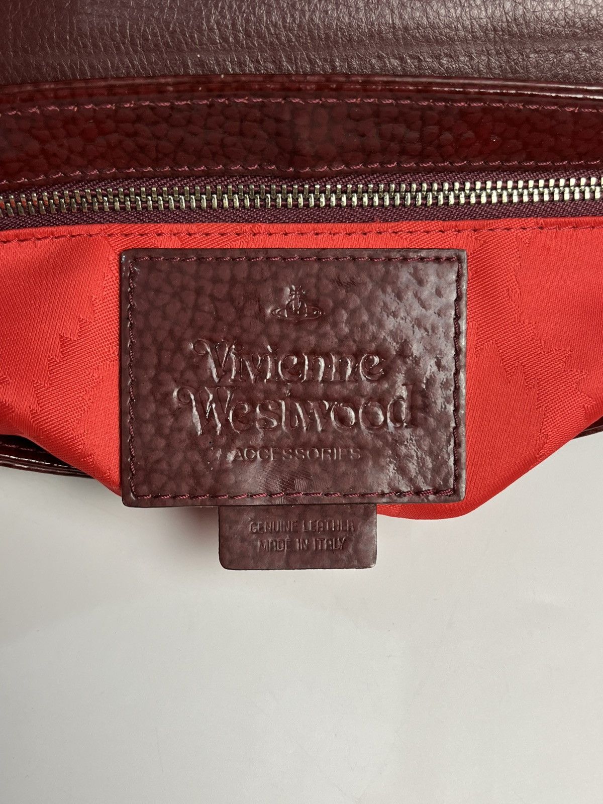 Vivienne Westwood Vivienne Westwood Oxblood Patent Leather Chain Envelope Bag Size ONE SIZE - 4 Thumbnail