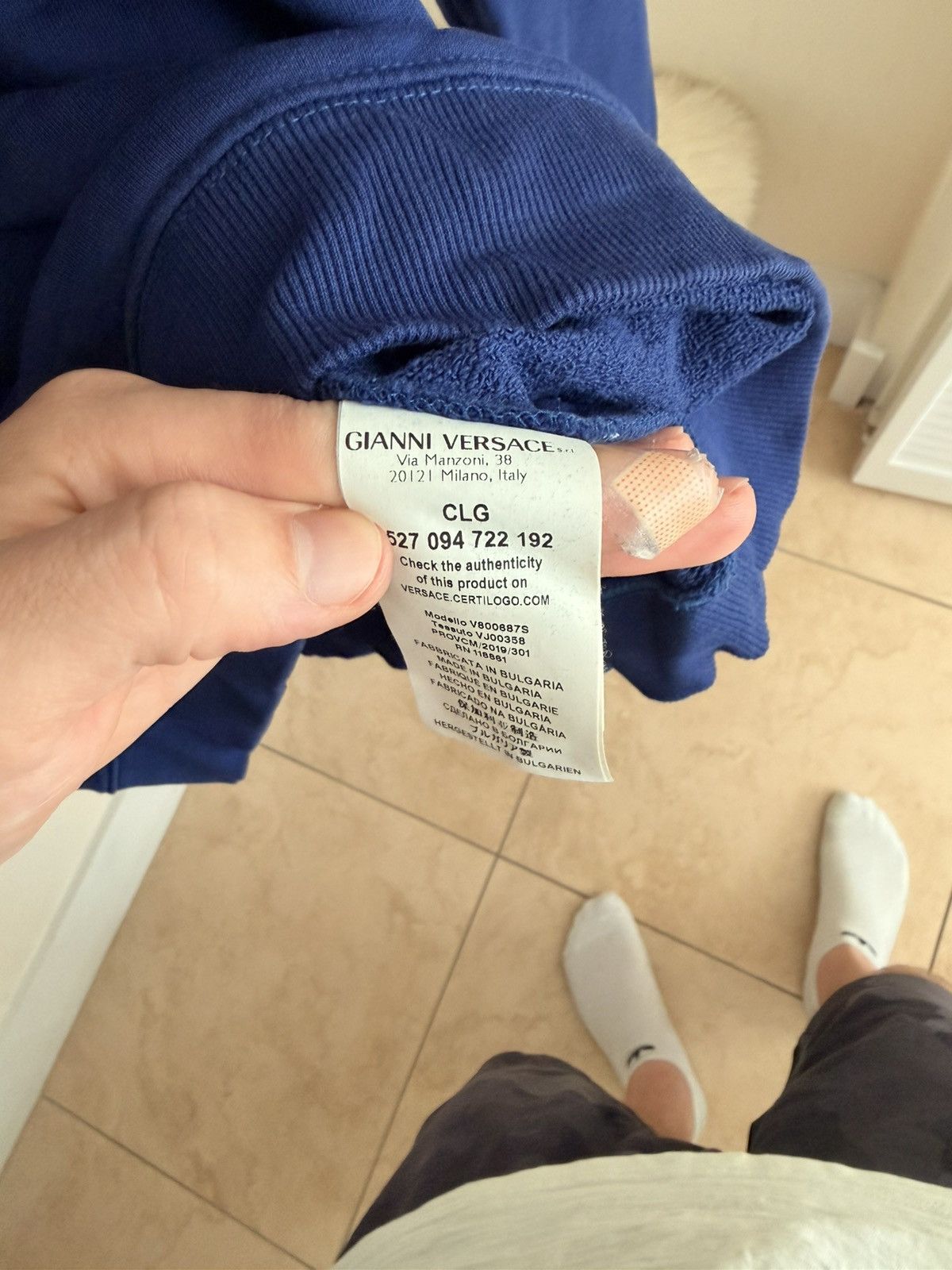 Versace Versace Crewneck Sweatshirt Size US L / EU 52-54 / 3 - 5 Thumbnail