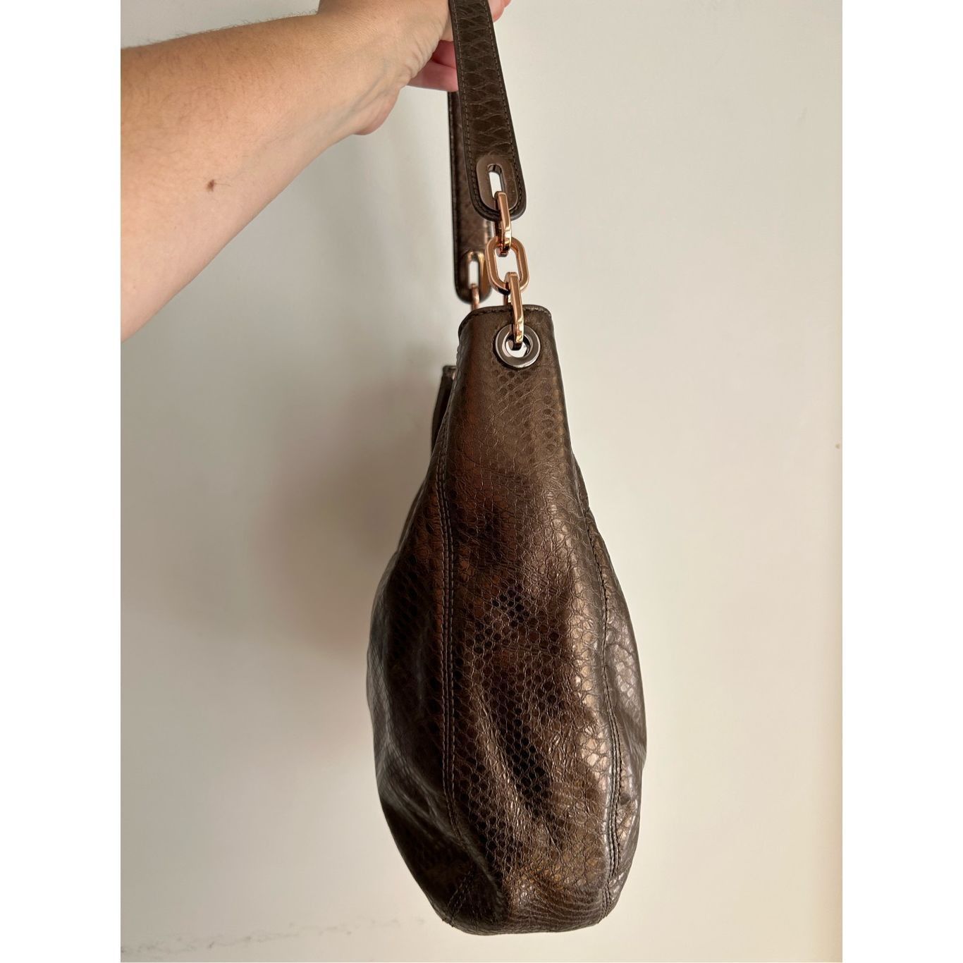 Michael Kors Michael Kors Women’s Limited Edition Rose Gold Slouchy Satch Size ONE SIZE - 2 Thumbnail