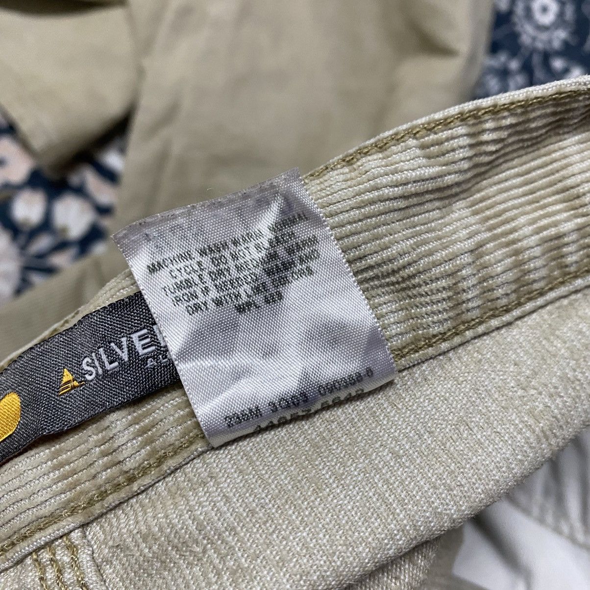 Levi's Levis Silvertab Corduroy Carpenter Baggy Pants Size US 36 / EU 52 - 20 Thumbnail