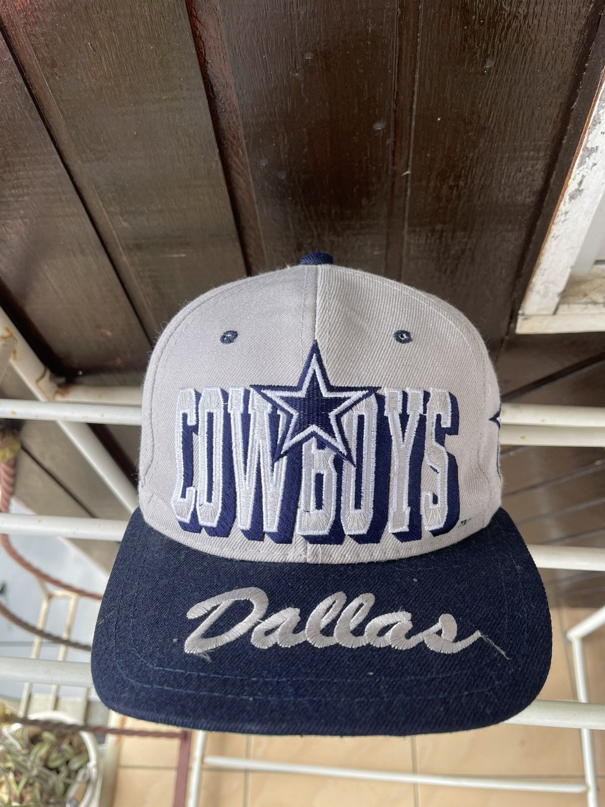 NFL Vintage Dallas Cowboys Embroidered cap Size ONE SIZE - 10 Thumbnail
