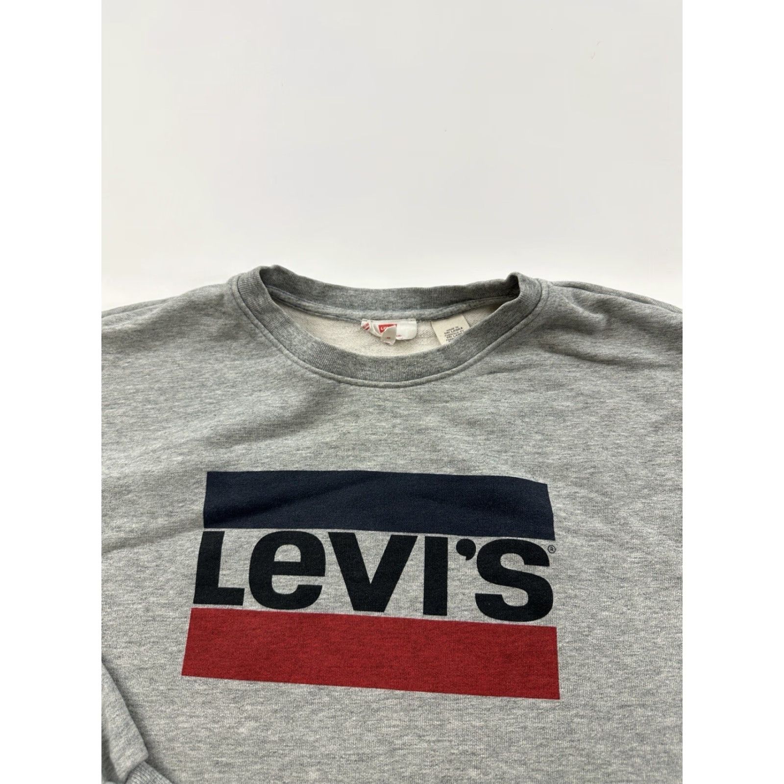 Vintage Levi’s Sweatshirt Womens Small Gray Spellout Oversized Pullover Regular Size S Activewear Women Size S / US 4 / IT 40 - 3 Thumbnail