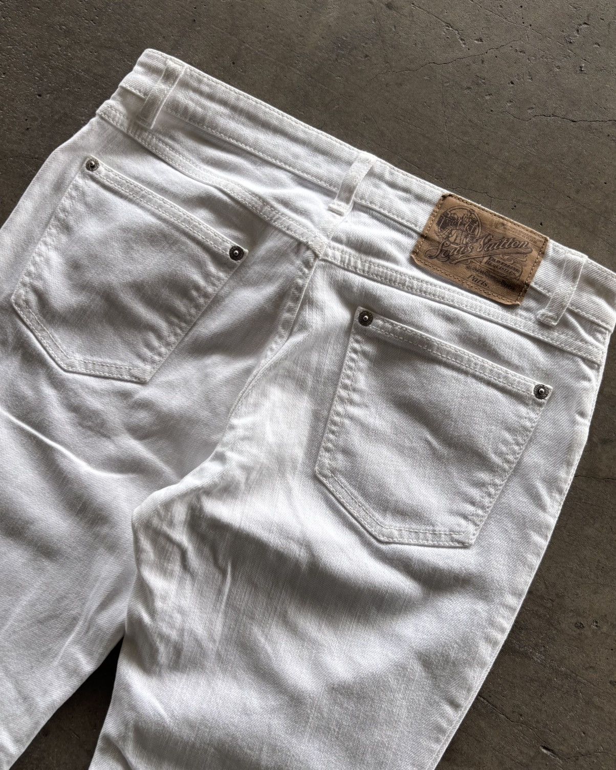 Louis Vuitton Louis Vuitton White Bootcut Jeans Size 26" / US 2 / IT 38 - 11 Thumbnail