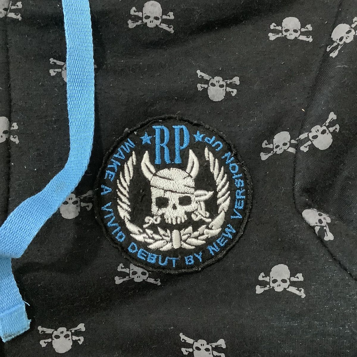 Japanese Brand × Seditionaries Run Pride Skulls Y2K Hoodie Size US M / EU 48-50 / 2 - 2 Thumbnail