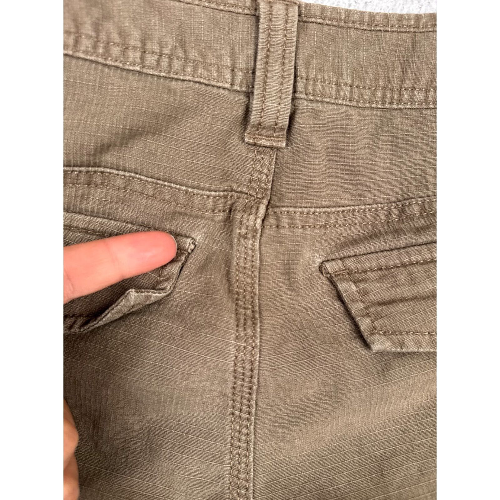 The North Face The North Face Shorts Mens 32 Brown Rip Stop Cargo Cotton Blend Hike Camp 32x9 Size US 32 / EU 48 - 2 Thumbnail