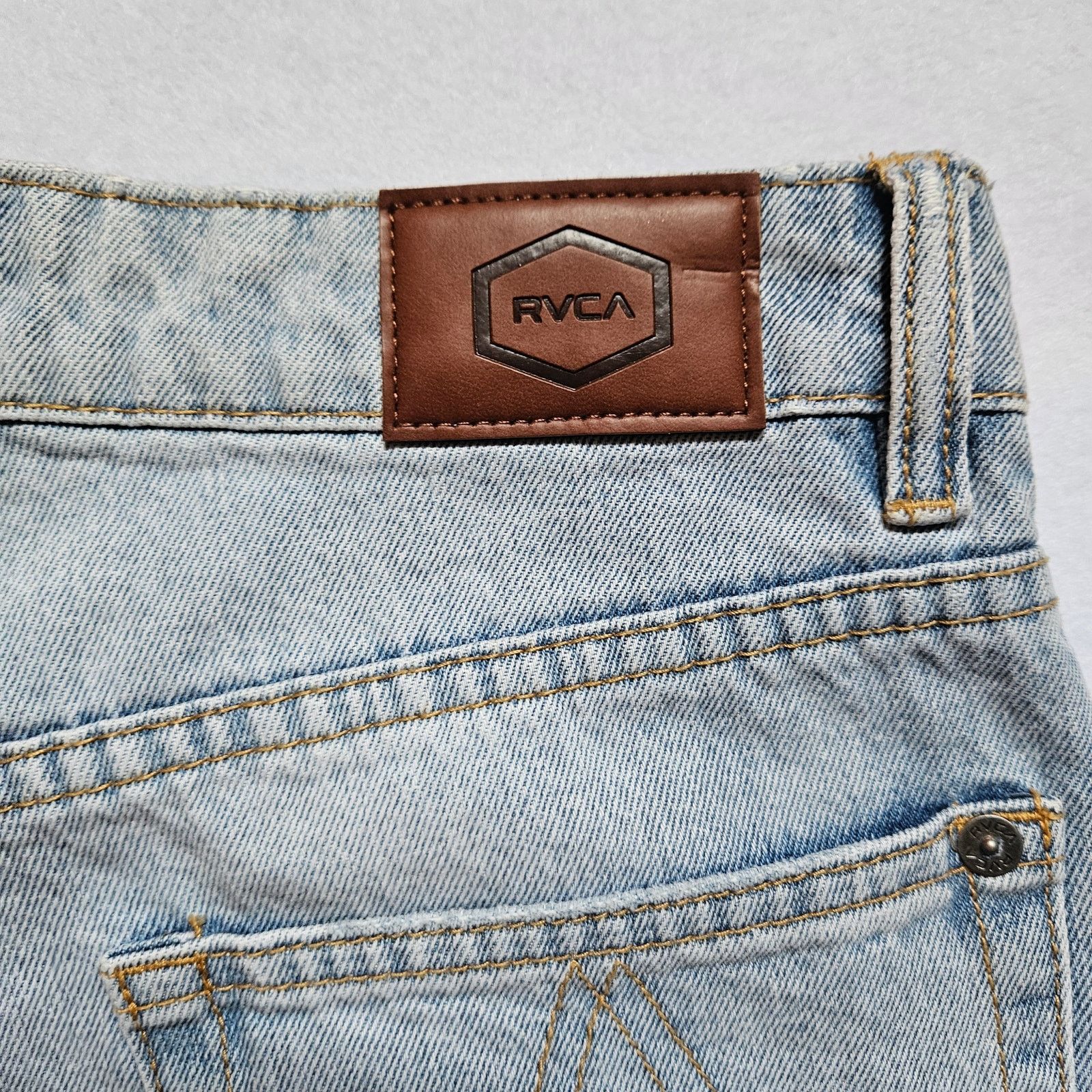 RVCA RVCA Coco Denim Jeans Light Wash Relaxed Fit Ripped Jeans 28 Size 28" / US 6 / IT 42 - 20 Thumbnail