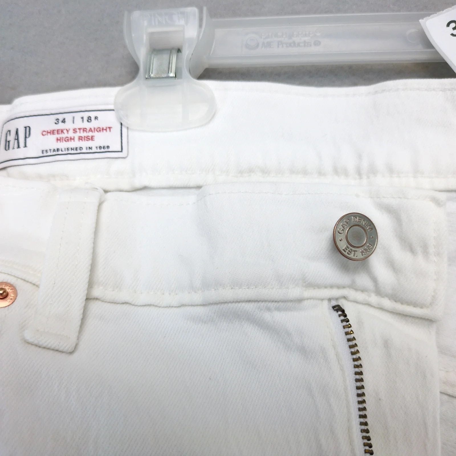 Gap Gap Cheeky Straight High Rise White Jeans Womens 18R Stretch Size 40" / US 18 - 7 Thumbnail