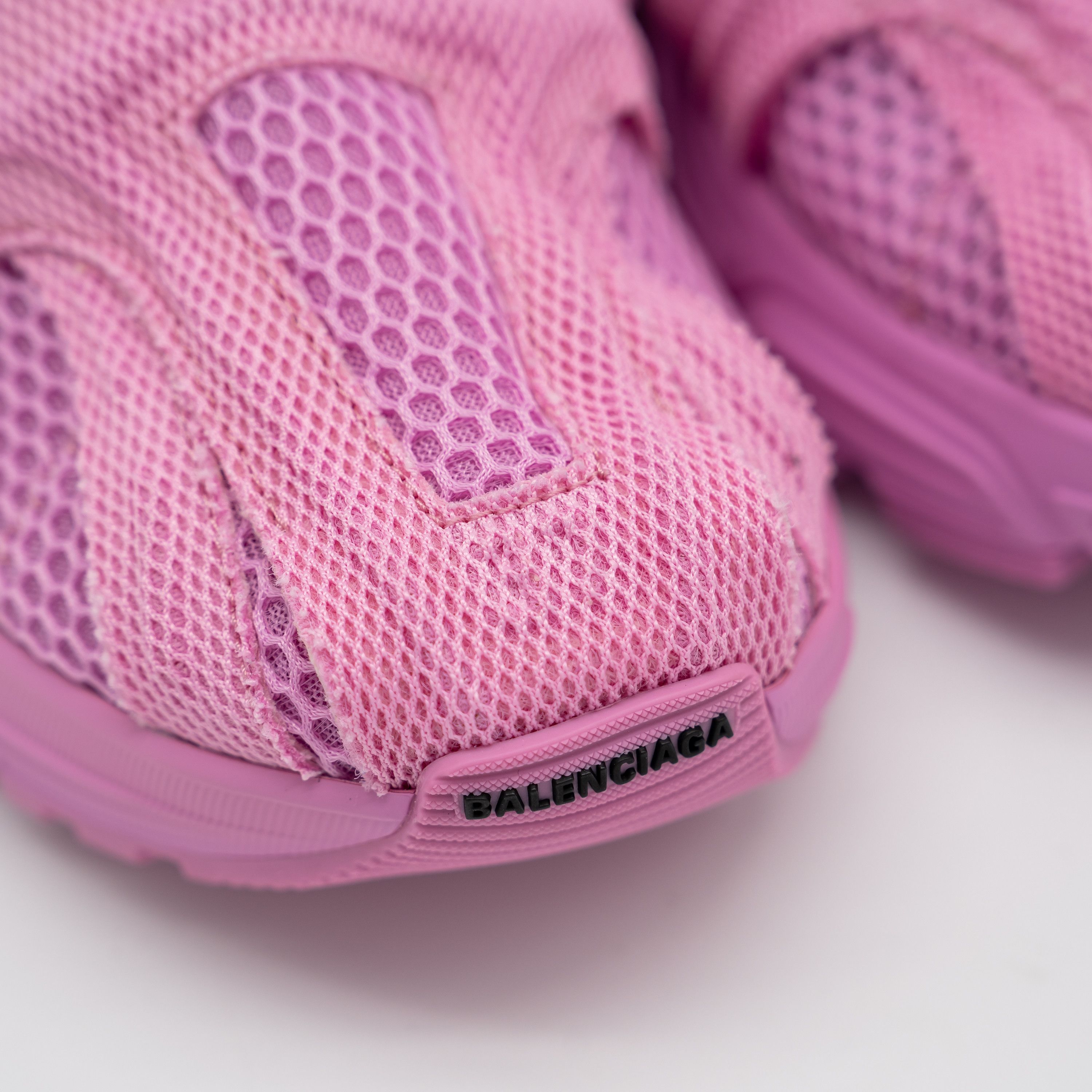 Balenciaga 37 EU / 7 US Balenciaga Phantom Sneakers Pink Mesh Size US 7 / IT 37 - 7 Thumbnail