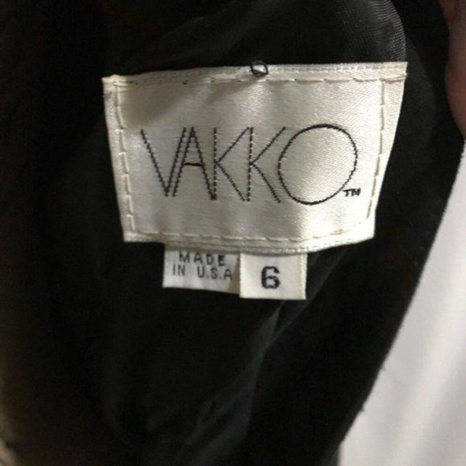 Vintage Vakko Black Suede Plunging Back Rhinestone Womens Size 6 Size M / US 6-8 / IT 42-44 - 5 Thumbnail