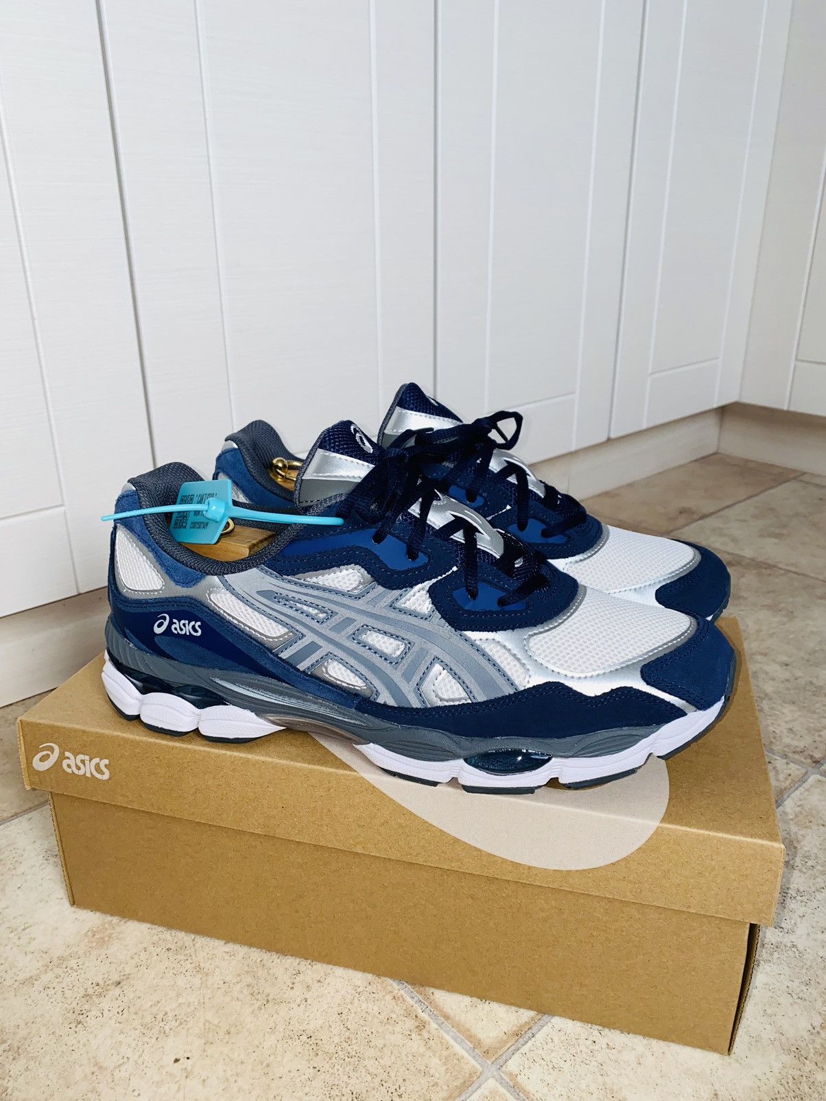 Asics Gel NYC Urbancore Kith Atmos Kiko Kostadinov Kayano14 Sonoma Size US 11.5 / EU 44-45 - 8 Thumbnail