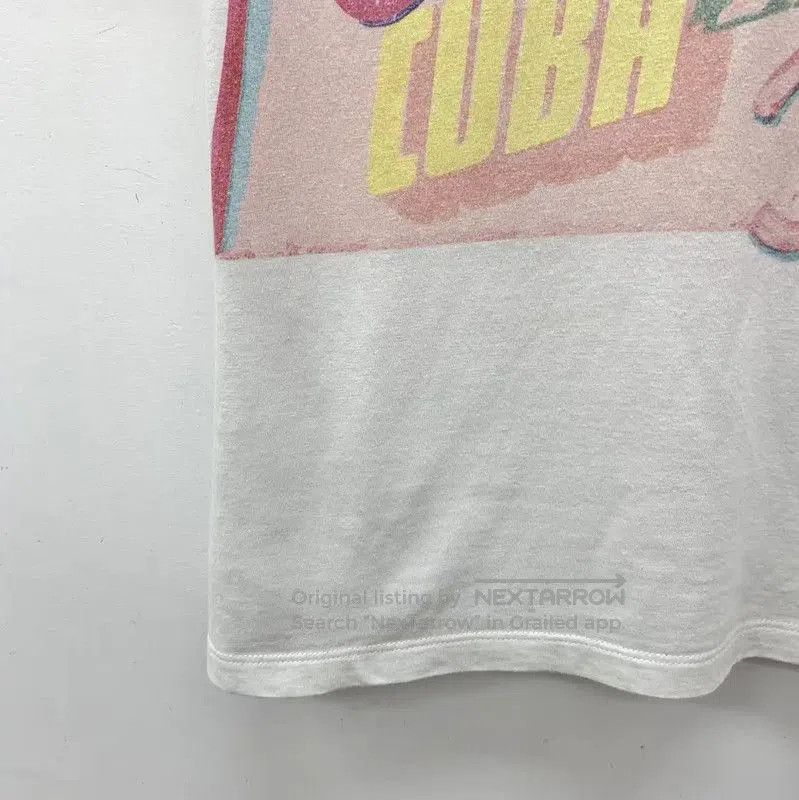 Chanel Chanel Women's White Cotton T-Shirt with Graphic Print . Size S / US 4 / IT 40 - 4 Thumbnail