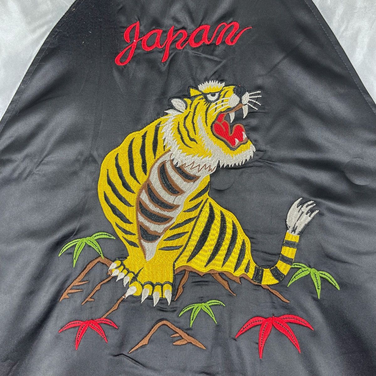 Japanese Brand Spinns Sukajan Tigers Distressed Jacket Size US M / EU 48-50 / 2 - 7 Thumbnail