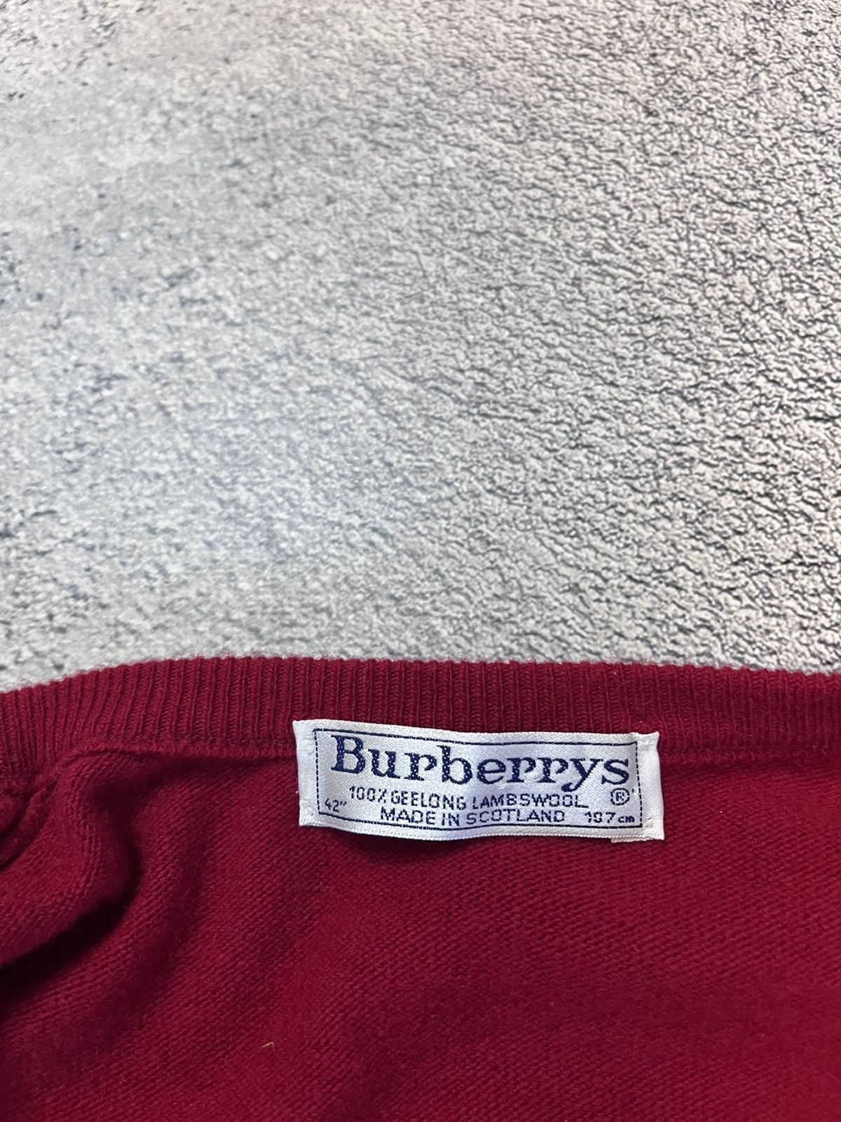 Burberry Burberrys Women Cardigan Red Wool Scotland Gold Logo Buttons Size L / US 10 / IT 46 - 6 Thumbnail