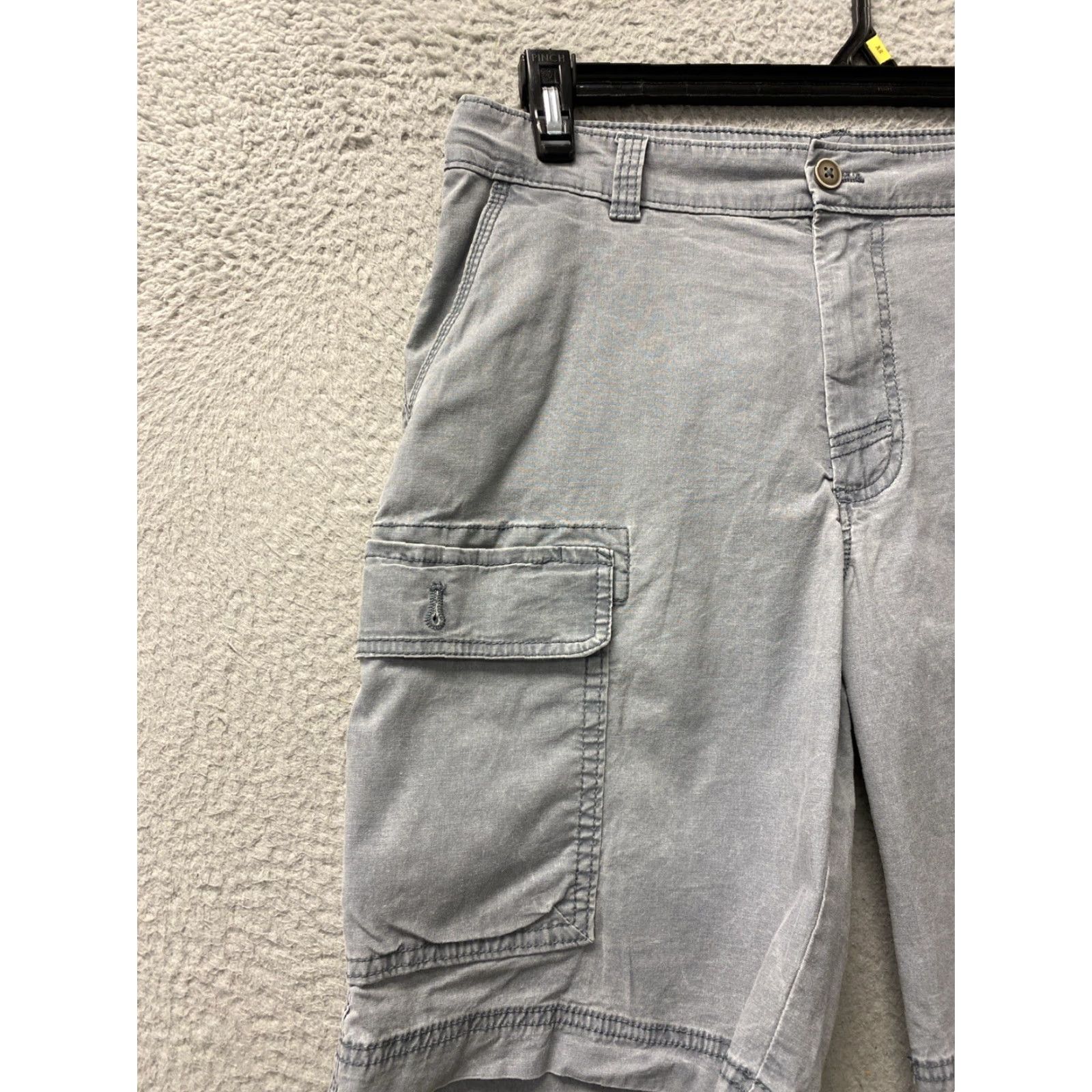 Izod IZOD Men's Chino Shorts Khaki 32in 10.5in Inseam Casual Stretch Outdoor Size US 32 / EU 48 - 2 Thumbnail