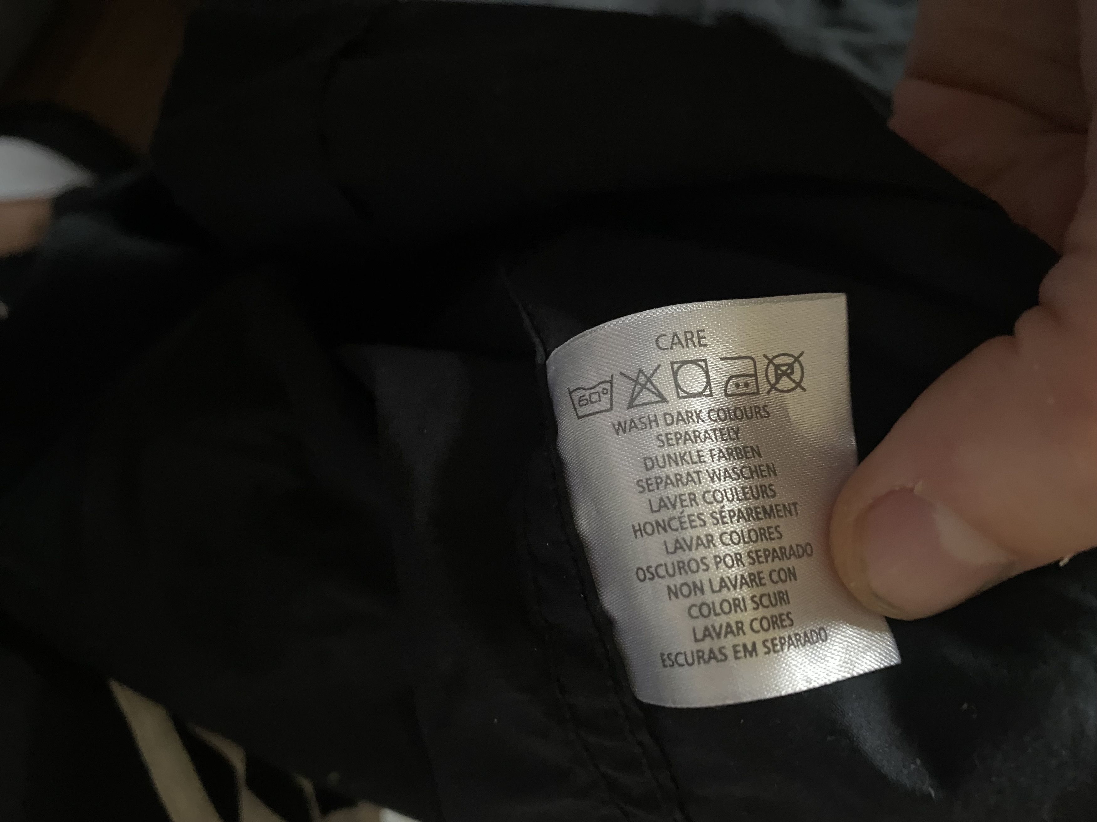 Gant Elegant black men's shirt - GANT - M - UNIQUE Size US M / EU 48-50 / 2 - 5 Thumbnail
