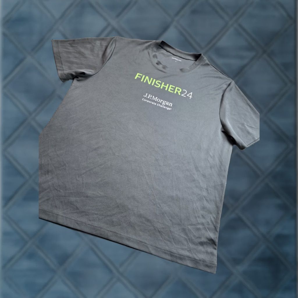 JPMorgan Running Shirt Mens Large Gray Short Sleeve Athletic Tee Shirt Sports Breathable Lightweight Performance Shirt