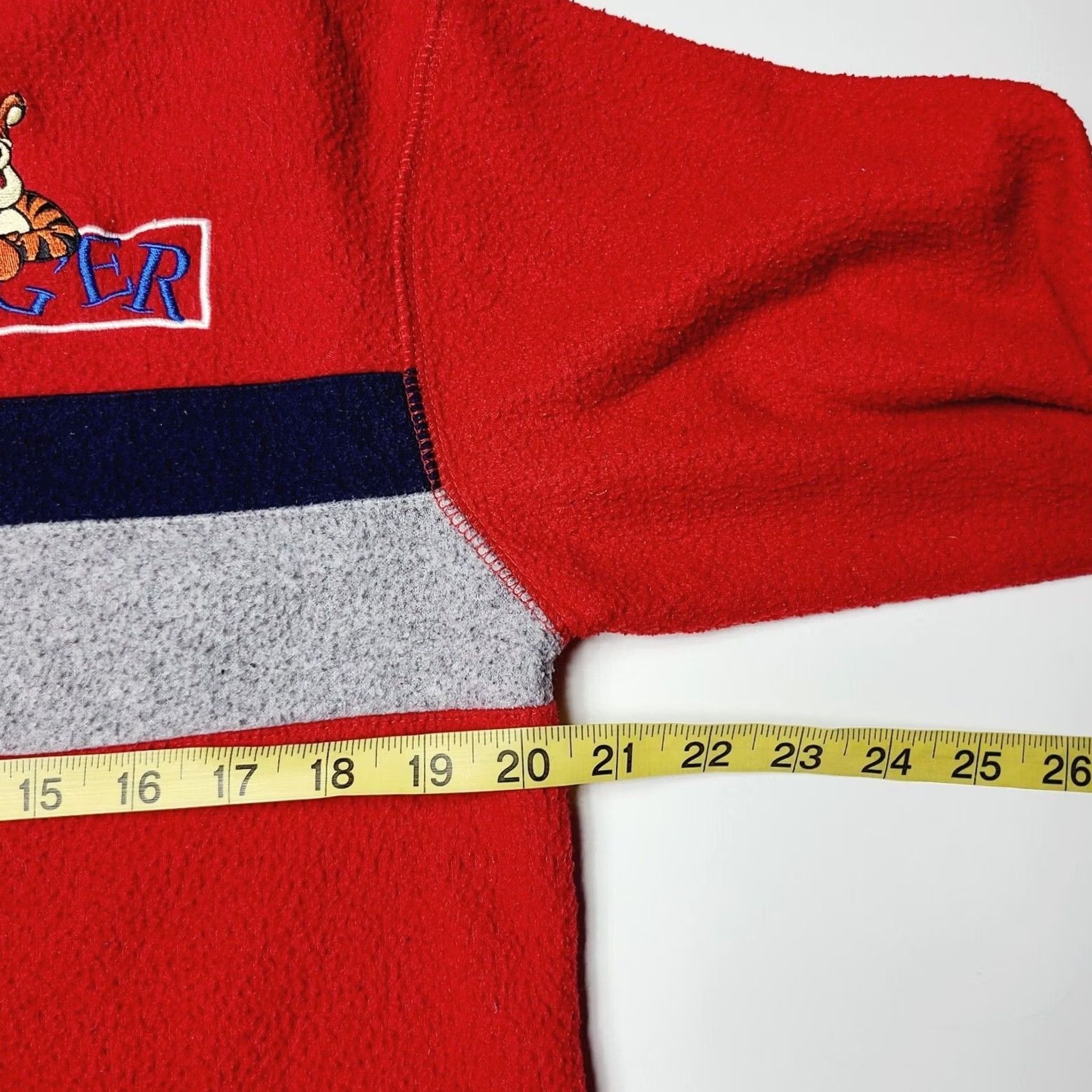 Disney VINTAGE Disney Women’s Pullover V-neck Fleece Red 90s Pooh Collection S Sweater Womens Size S / US 4 / IT 40 - 7 Thumbnail