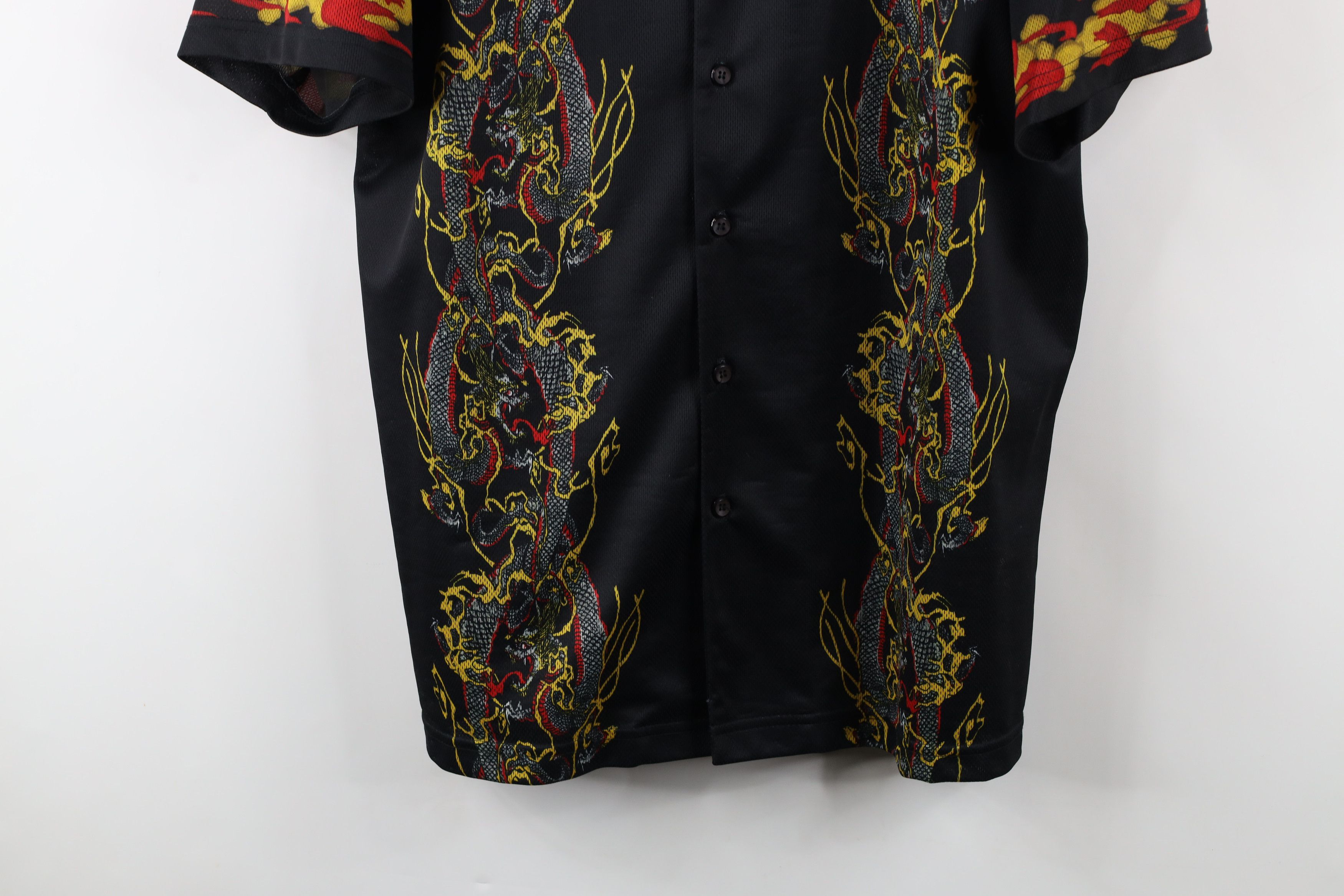 Vintage Vintage 90s Streetwear Dragon Mythical Fantasy Button Shirt Size US L / EU 52-54 / 3 - 3 Thumbnail