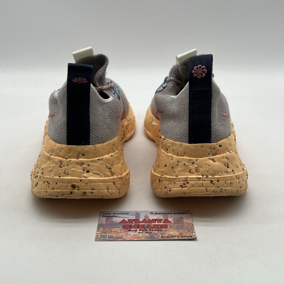 Nike Space hippie 01 melon tint Size US 11.5 / EU 44-45 - 3 Thumbnail