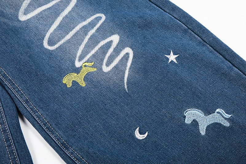 Jean Men's America Embroidered Washed Denim Curved-Leg Jeans Size US 32 / EU 48 - 4 Thumbnail