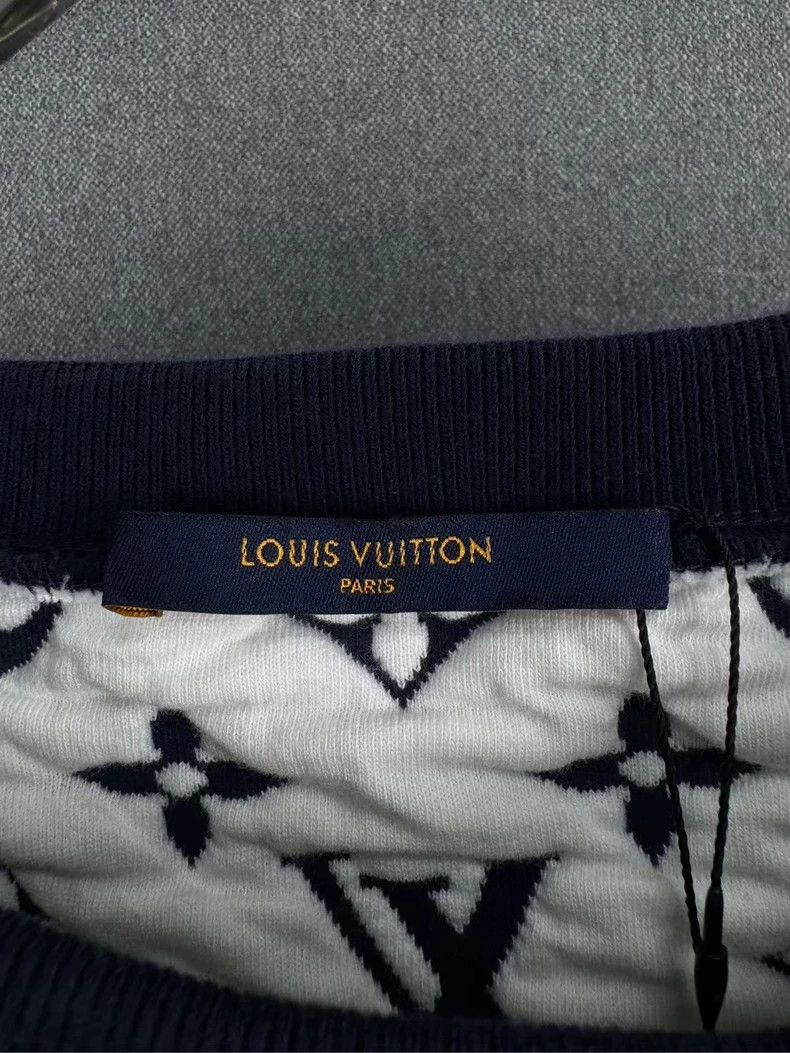 Louis Vuitton Louis Vuitton Patchwork LOGO-covered knitted sweatshirt Size US XXL / EU 58 / 5 - 4 Thumbnail