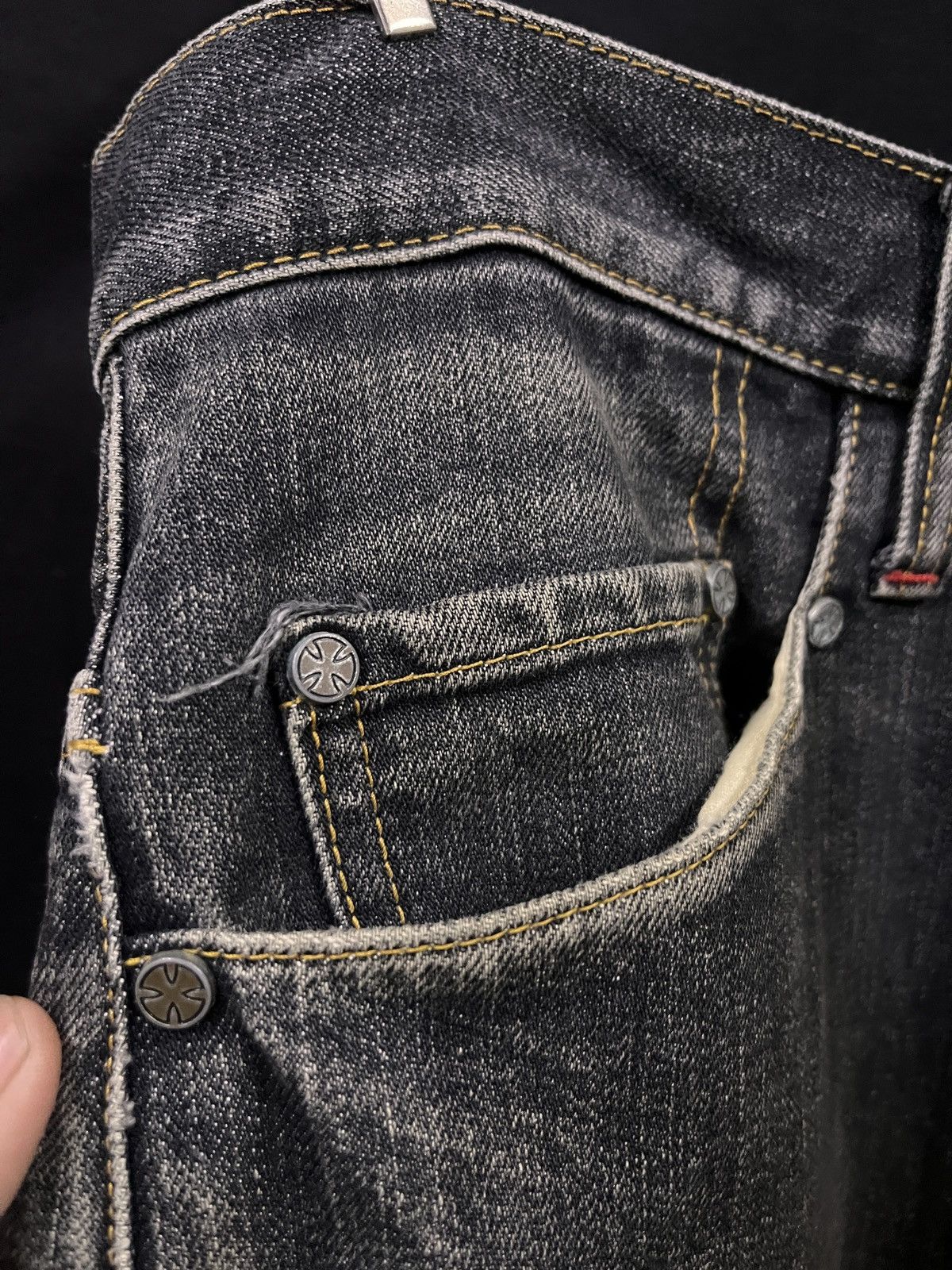 Independent Truck Co. VINTAGE BAGGY JEANS INDEPENDENT TRUCK COMPANY Size US 37 - 9 Thumbnail