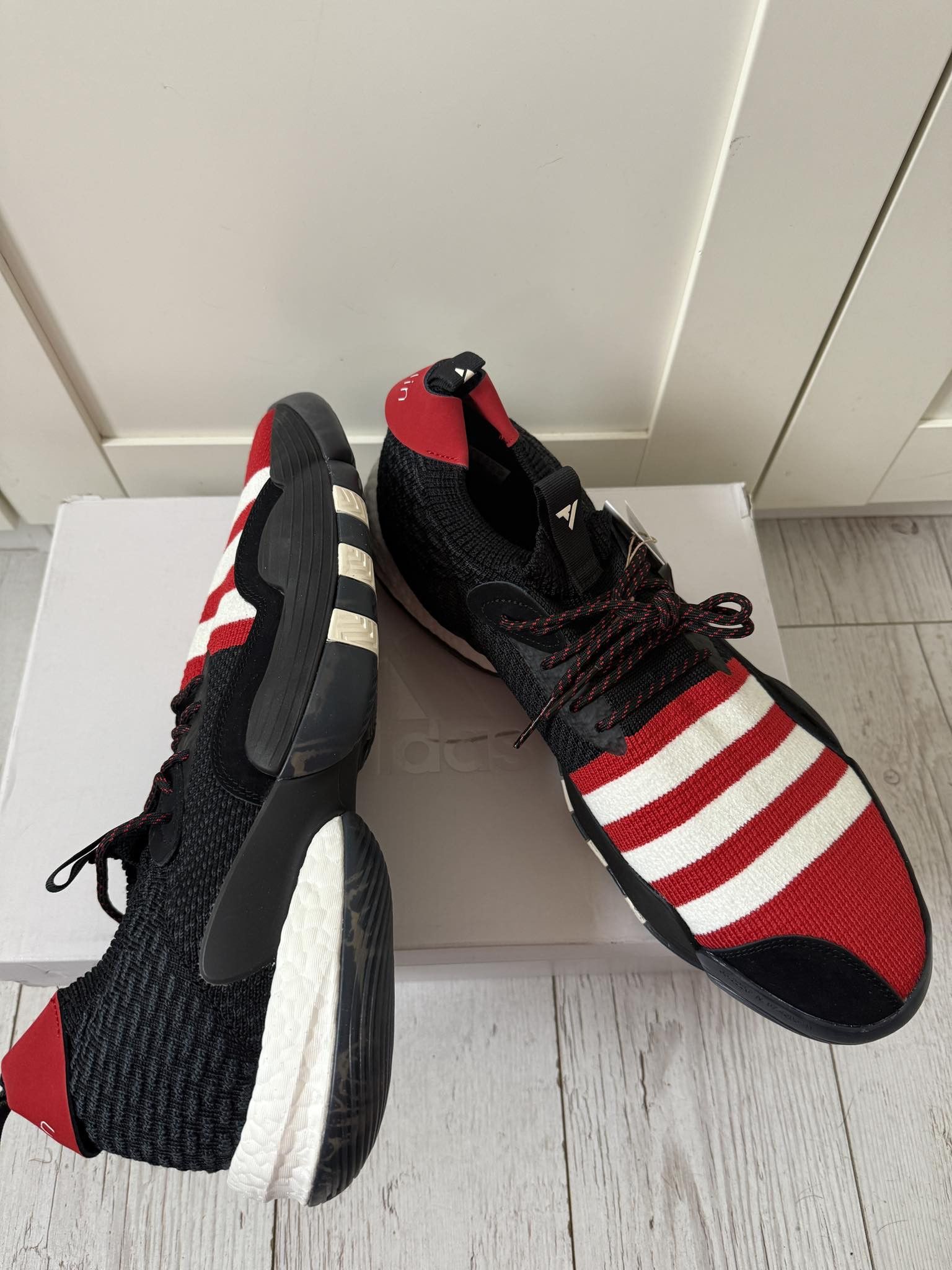 Adidas Adidas new shoes basketball size US.16 Size US 15 / EU 48 - 3 Thumbnail