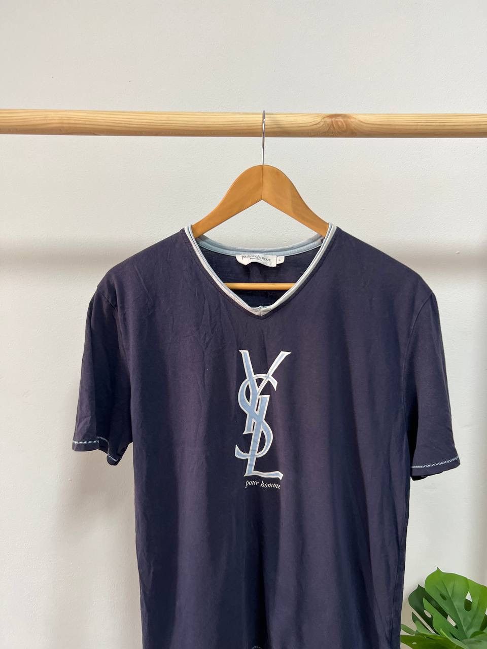 Vintage × Yves Saint Laurent Yves Saint Laurent V neck tee t-shirt vintage big logo ysl L Size US L / EU 52-54 / 3 - 4 Thumbnail