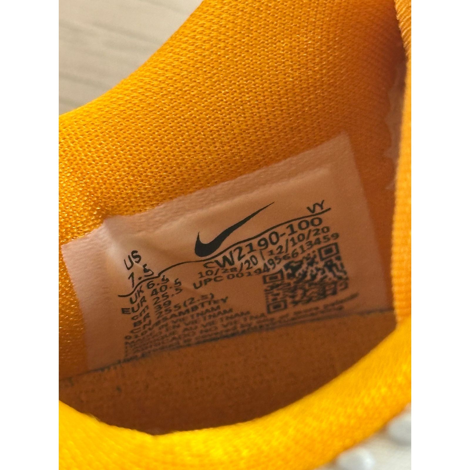 Nike Kobe 6 Protro Playoff Pack Del Sol Sneaker- Size 7.5M - NEW Size US 7.5 / EU 40-41 - 8 Thumbnail