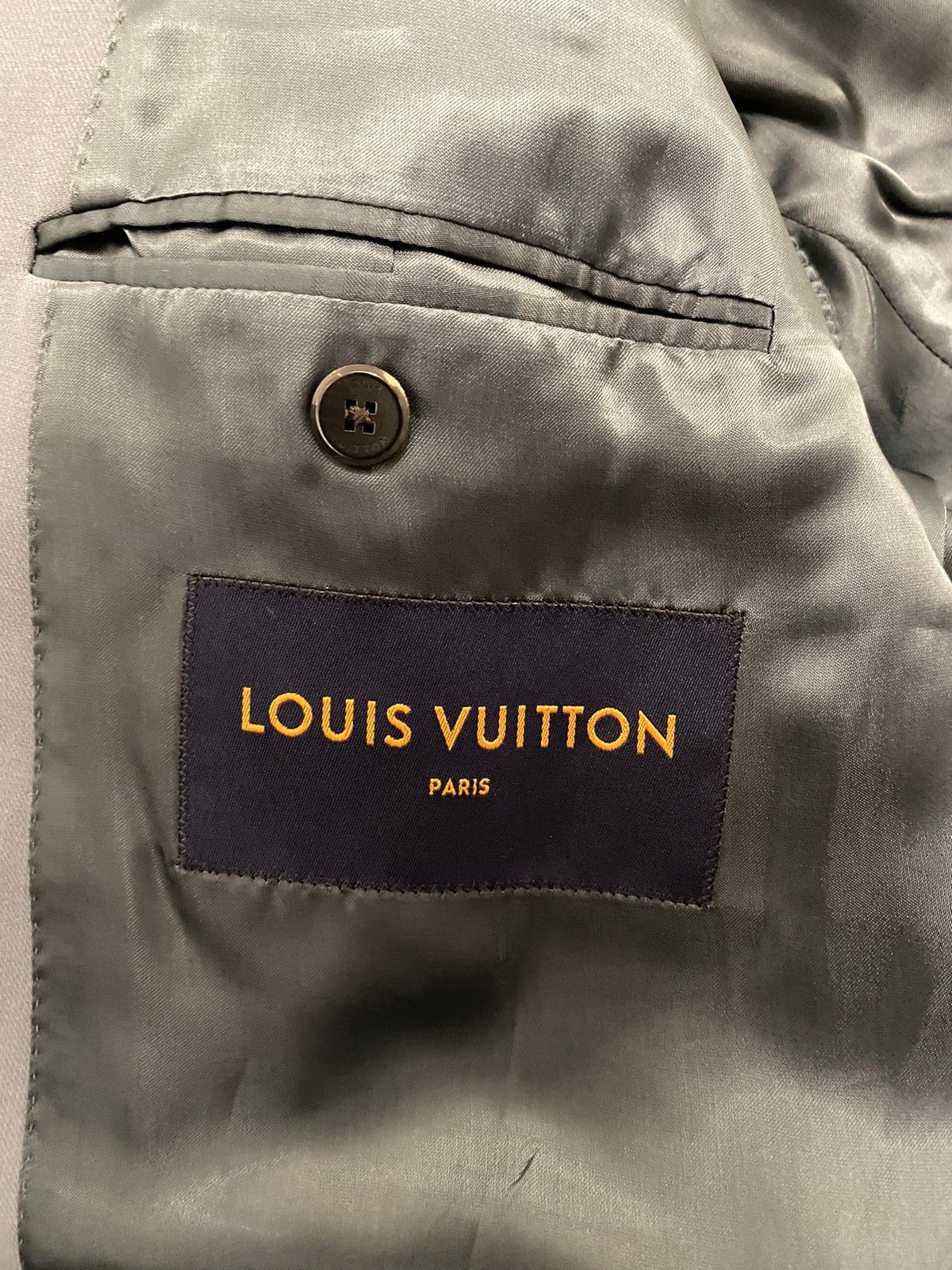 Louis Vuitton Louis Vuitton Notre Dame double breasted blazer jacket 48 Size 48R - 11 Thumbnail
