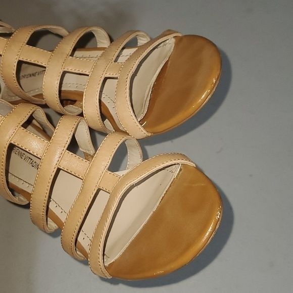 Designer Adrienne Vittadini Strappy Leather 3" Heeled Sz. 8.5 Sandala Size US 8.5 / IT 38.5 - 4 Thumbnail