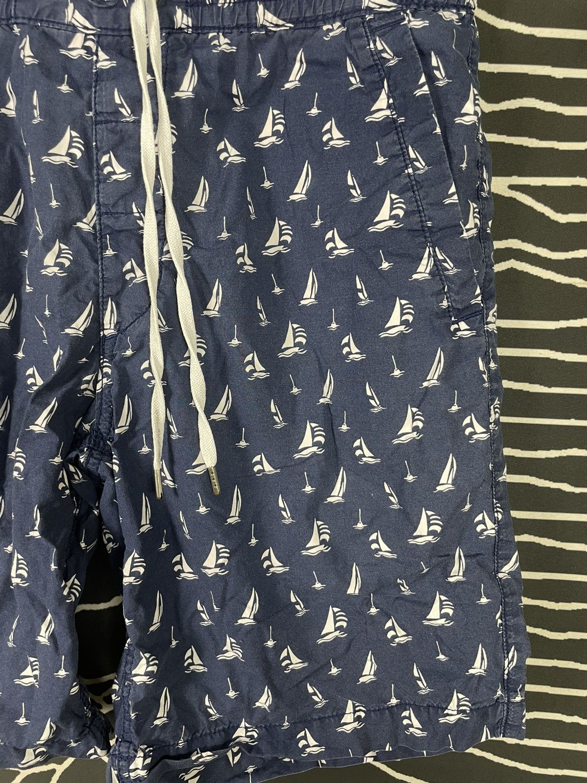 Polo Ralph Lauren Polo Ralph Lauren Classic Fit Starboard Sailboat Shorts Size US 33 - 3 Thumbnail