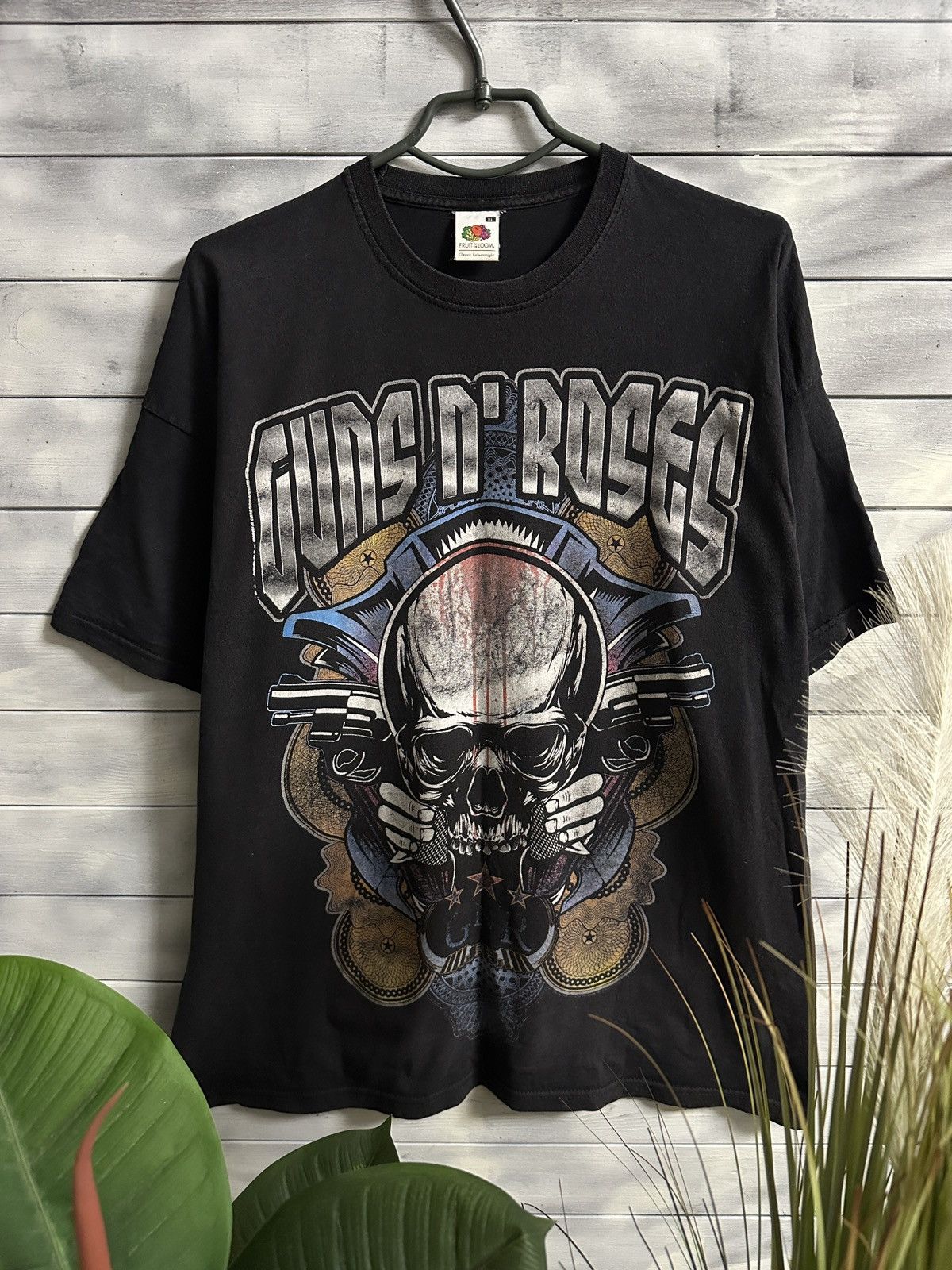 Guns N' Roses Rare Vintage T-Shirt Guns n’ Roses Tour 2012 FOTL Size US XL / EU 56 / 4 - 1 Thumbnail