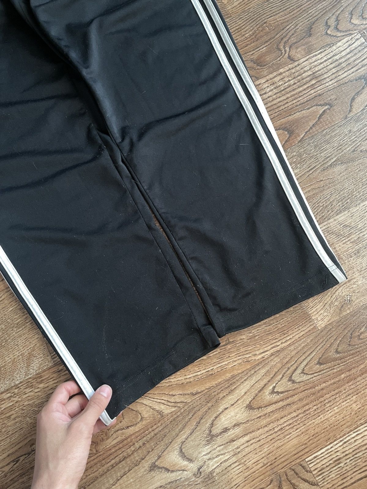 Adidas × Vintage Vintage Y2K Adidas Black Trackpants balenci style pants Size US 32 / EU 48 - 6 Thumbnail