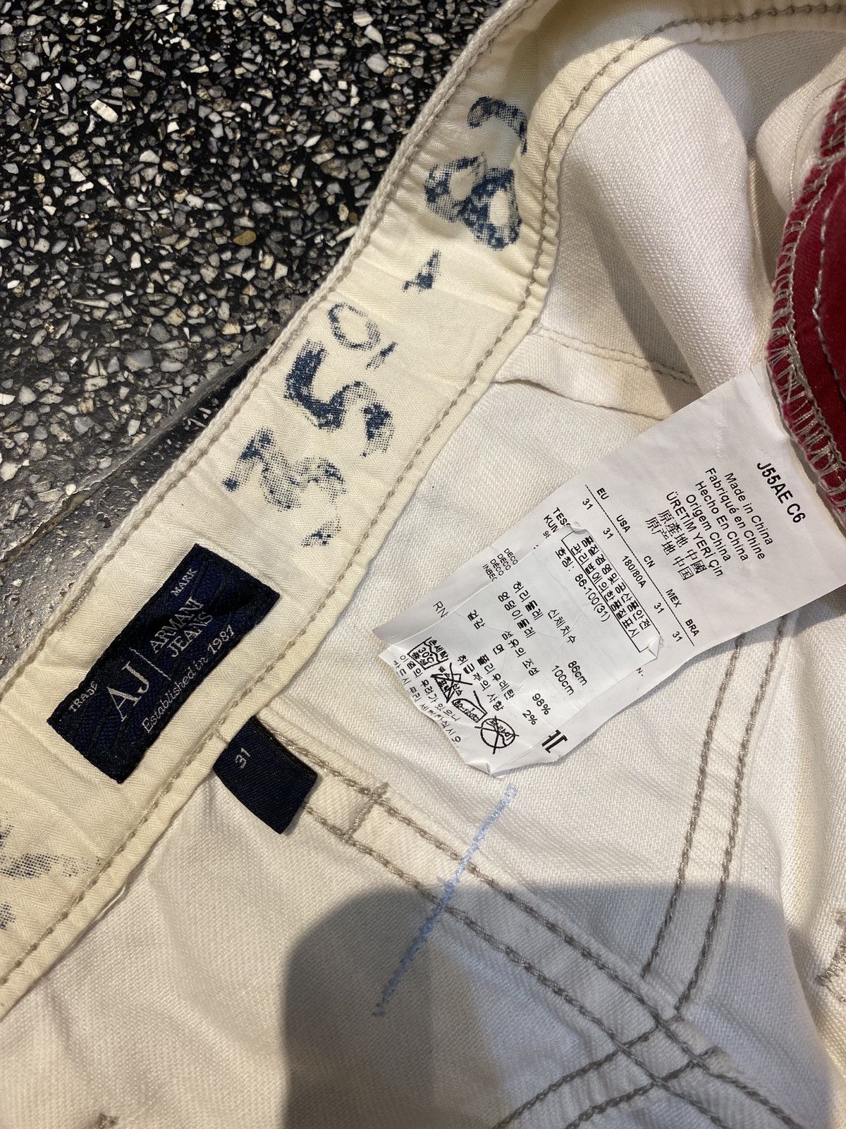 Armani Exchange Armani Exchange Denim White Pattern Crew! Size US 34 / EU 50 - 5 Thumbnail