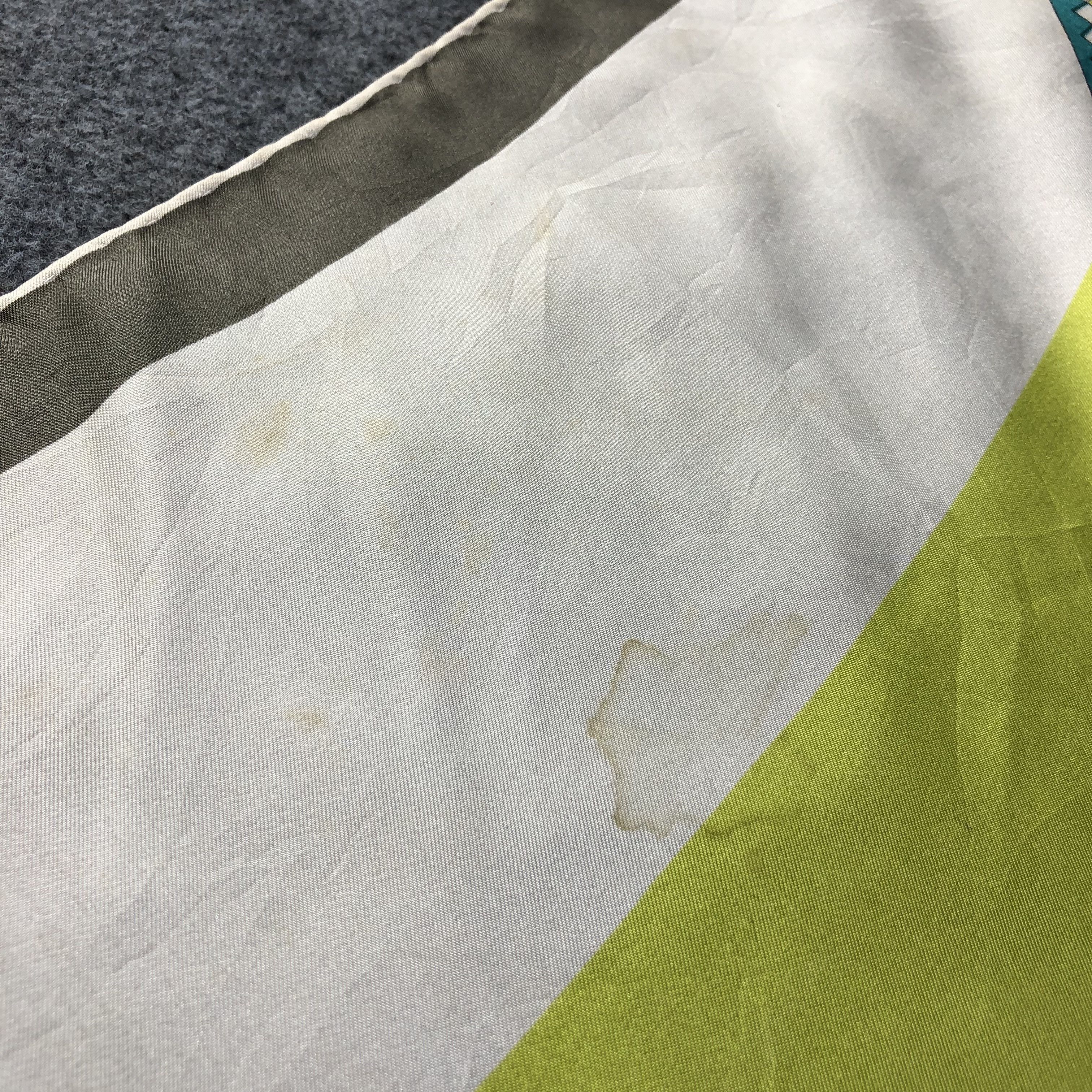 Vintage Vintage Native Design Hand Rolled Silk Scarf M638 Size ONE SIZE - 7 Thumbnail