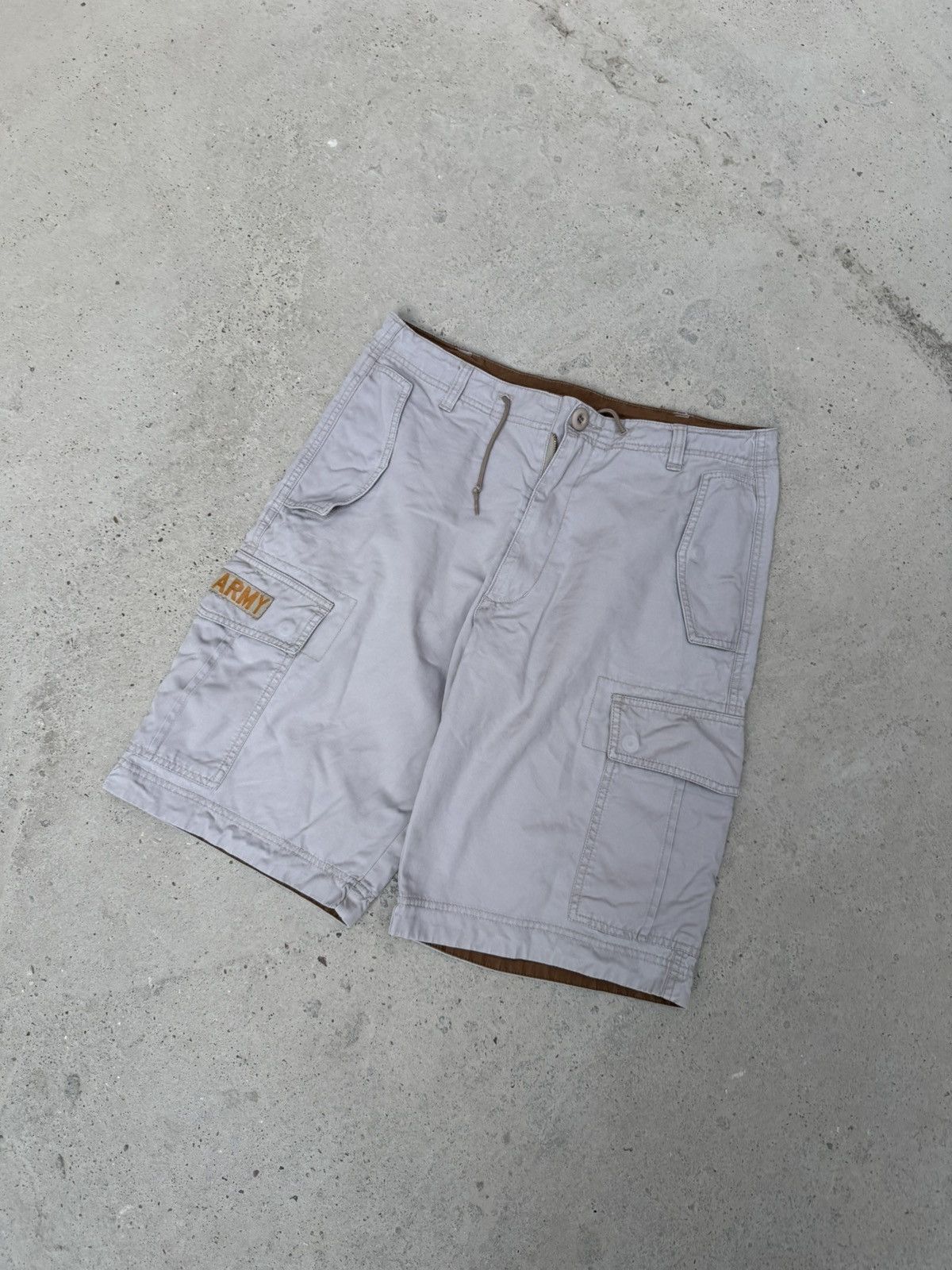 Alpha Industries VINTAGE ALPHA INDUSTRIES CARGO SHORTS US ARMY Size US 32 / EU 48 - 1 Thumbnail