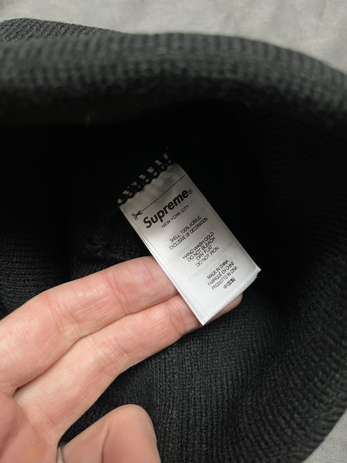 New Era × Supreme Rare 23F/W Supreme MF Doom Black Beanie Hats OS Size ONE SIZE - 6 Thumbnail