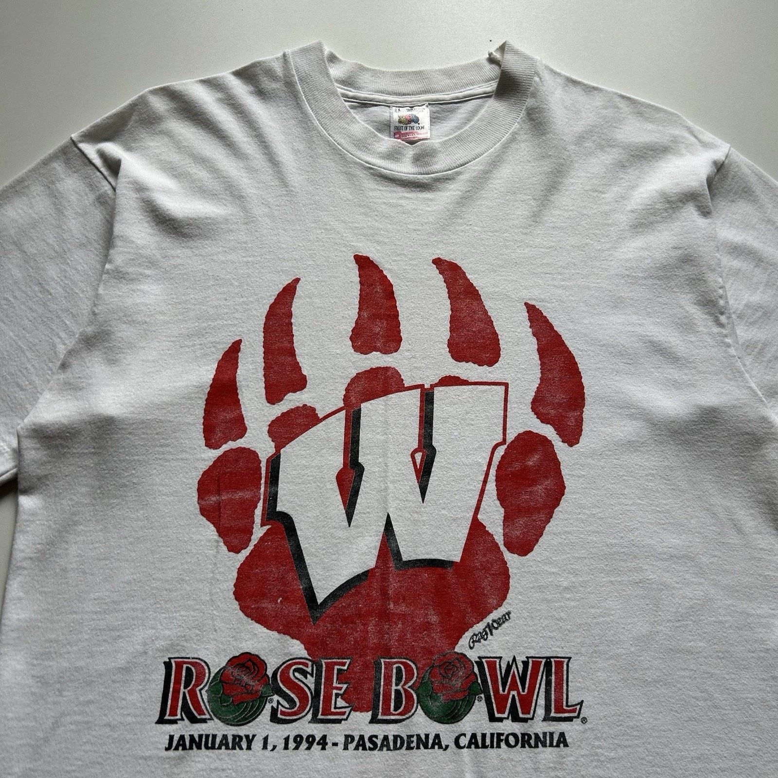 NCAA Vintage Wisconsin Badgers Rose Bowl T-Shirt Large 90s NCAA Size US L / EU 52-54 / 3 - 2 Thumbnail