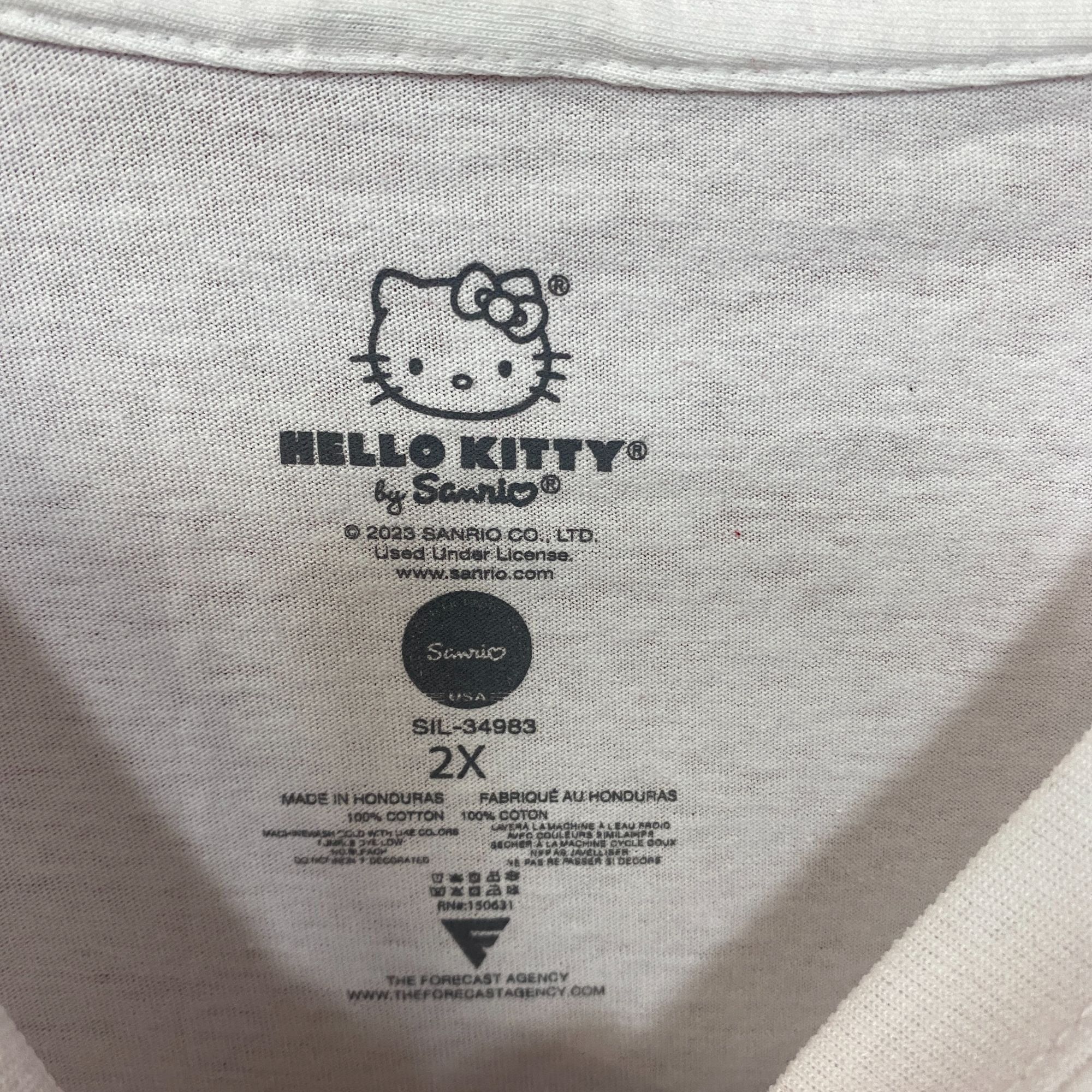 Other Sanrio Hello Kitty and Friends Over A Rainbow T-Shirt 2XL Size US XXL / EU 58 / 5 - 4 Thumbnail