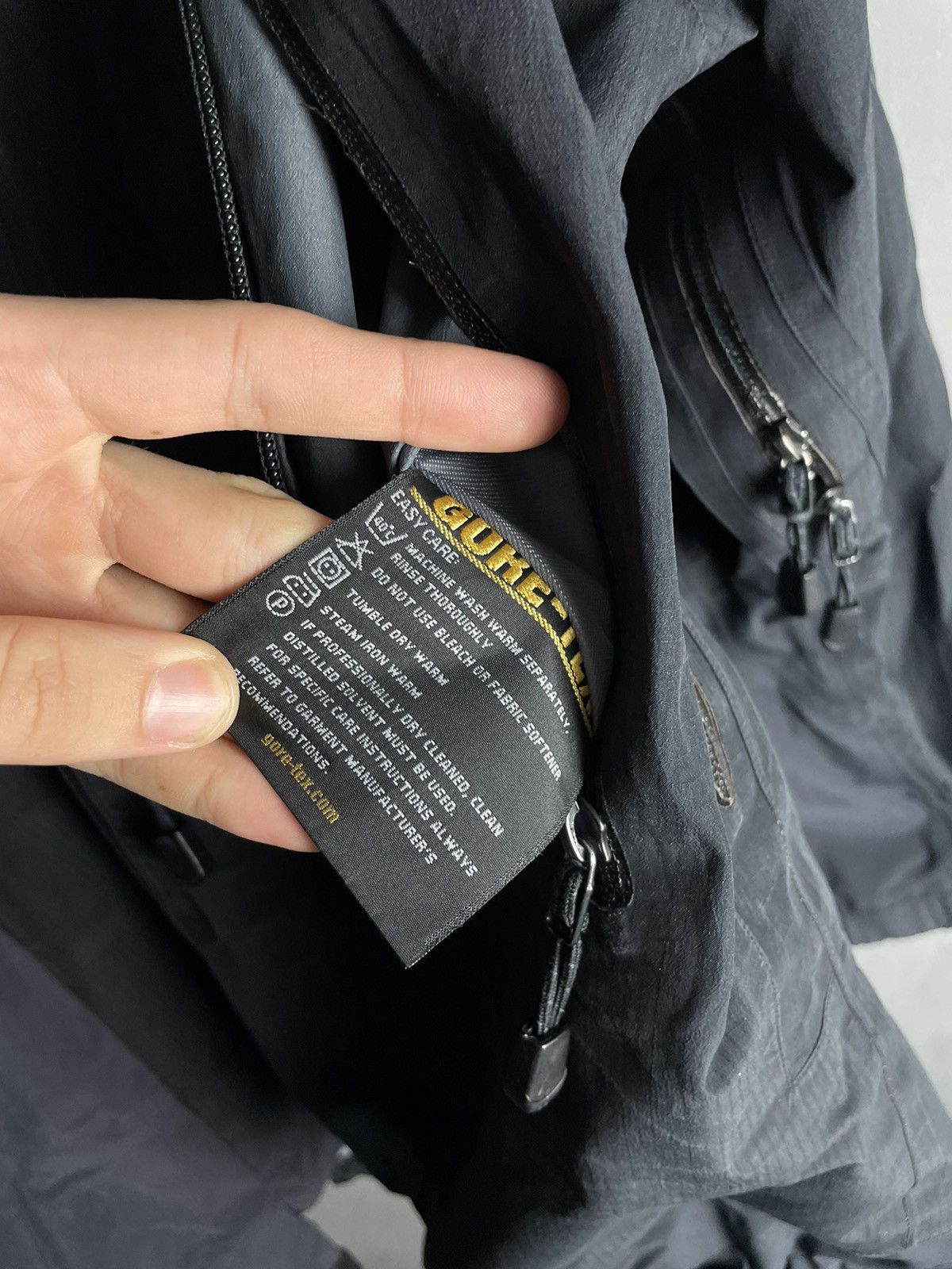 Arc'teryx Arcteryx Gore-Tex XCR Vintage Made In Canada Men’s Jacket Size US L / EU 52-54 / 3 - 13 Thumbnail