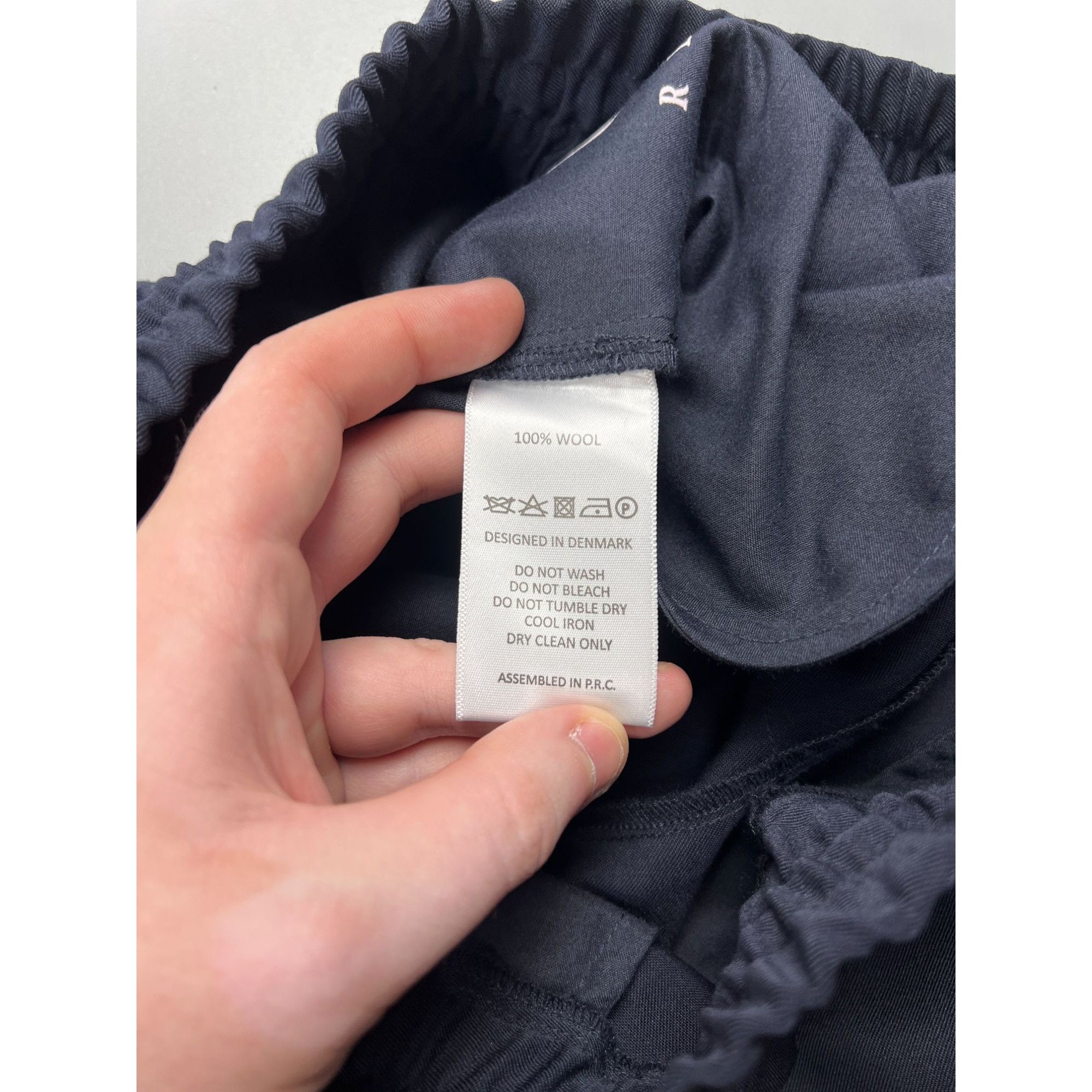 Han Kjobenhavn Han Kjøbenhavn Regular Fit Drawstring Wool Trousers (Y0801) Size US 31 - 6 Thumbnail