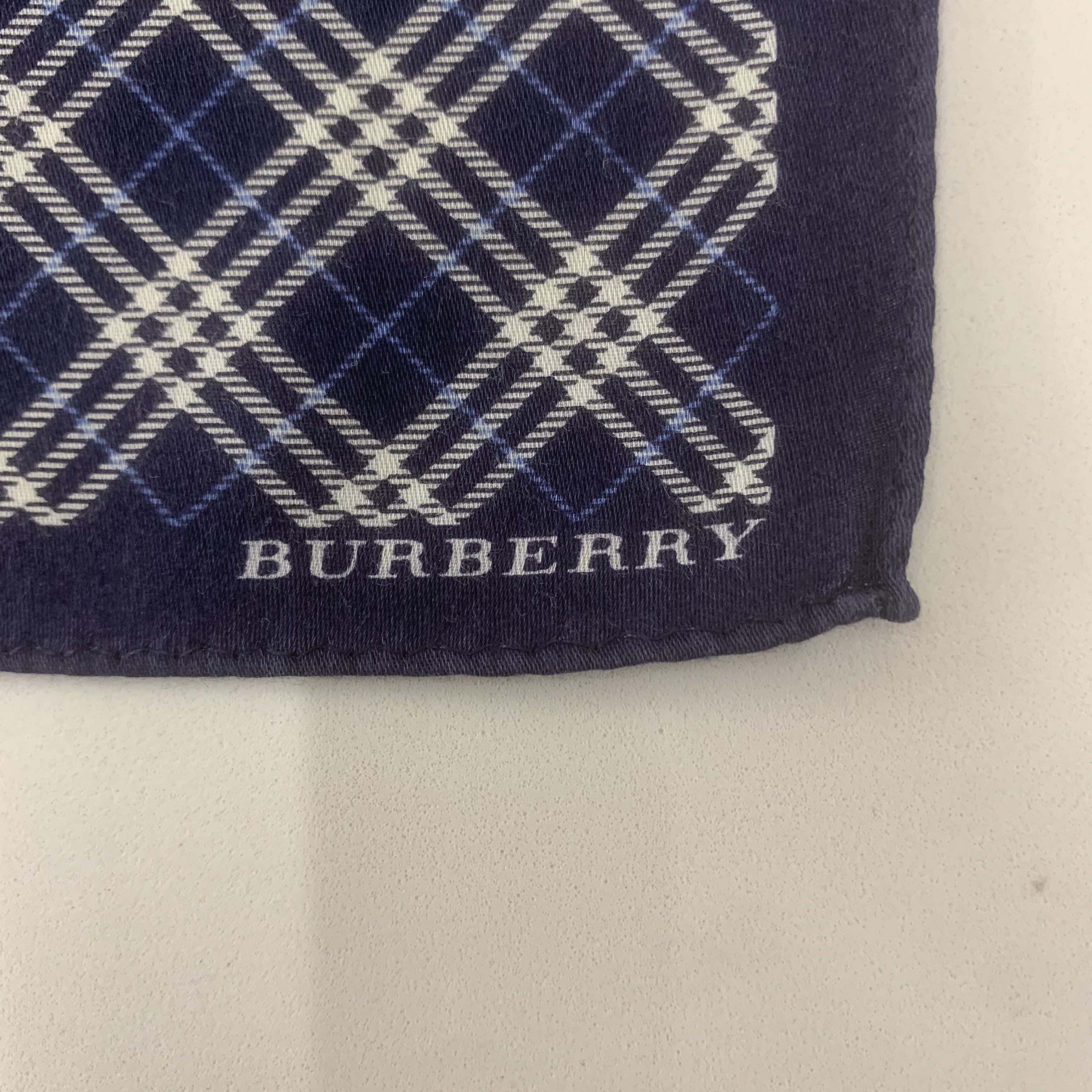 Burberry Burberry Handkerchief Bandana Neckerchief Pocket Square Size ONE SIZE - 4 Thumbnail