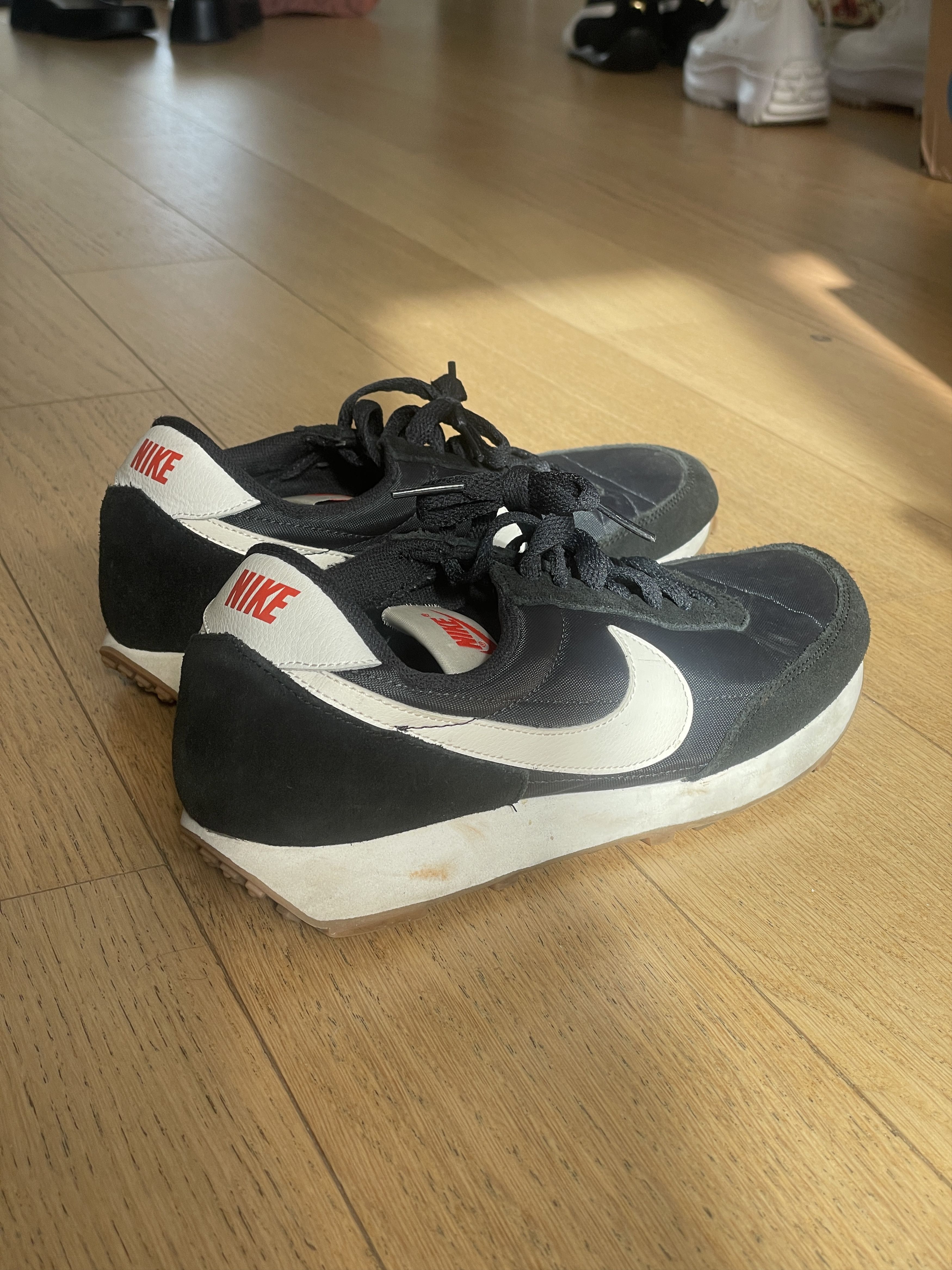 Nike Nike Daybreak Sneakers Suede Nylon Waffle W 7.5 Size US 7.5 / IT 37.5 - 2 Thumbnail