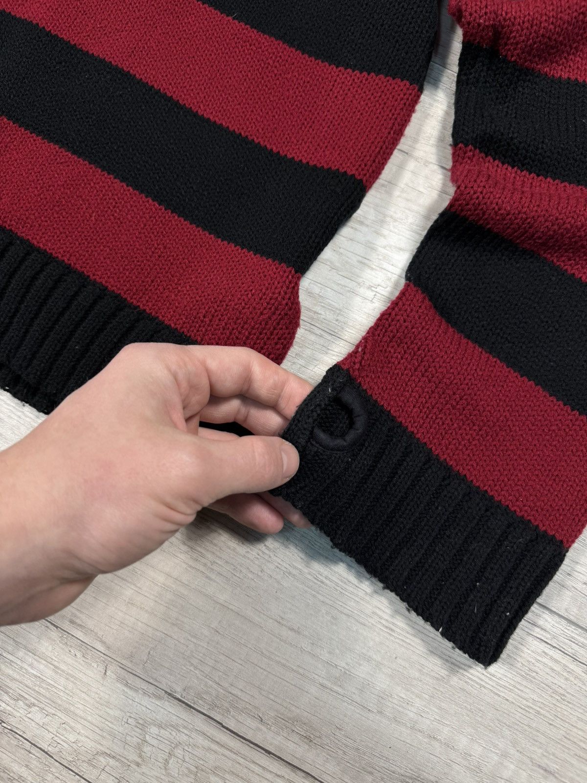 Japanese Brand Heartless Gothic Sweater Ifsixwasnine LGB Nirvana Style Y2K Size US M / EU 48-50 / 2 - 3 Thumbnail