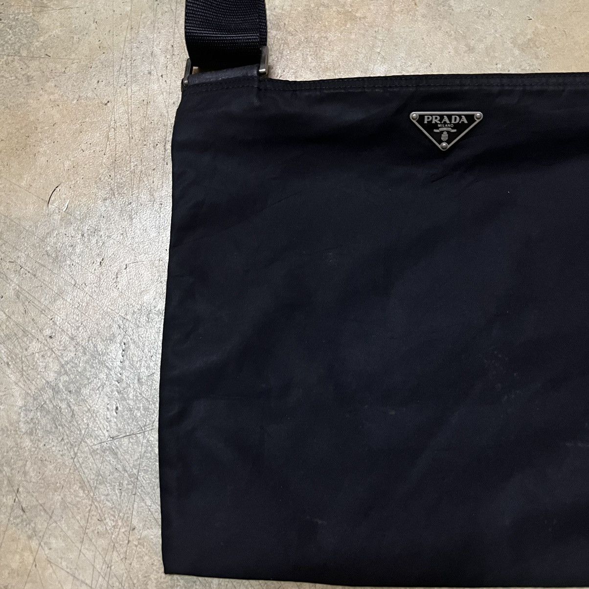 Prada Prada Shoulder Bag Size ONE SIZE - 6 Thumbnail