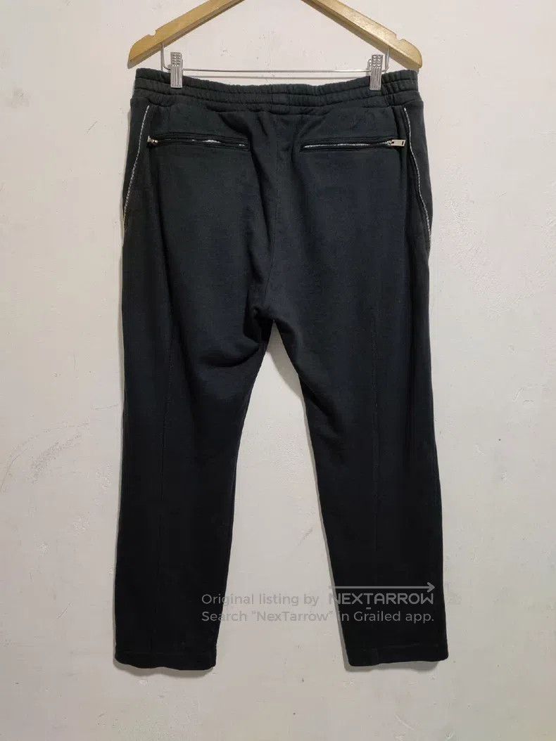 Alexander McQueen Alexander Mcqueen SizeXL Black casual pants Size US 33 - 2 Thumbnail