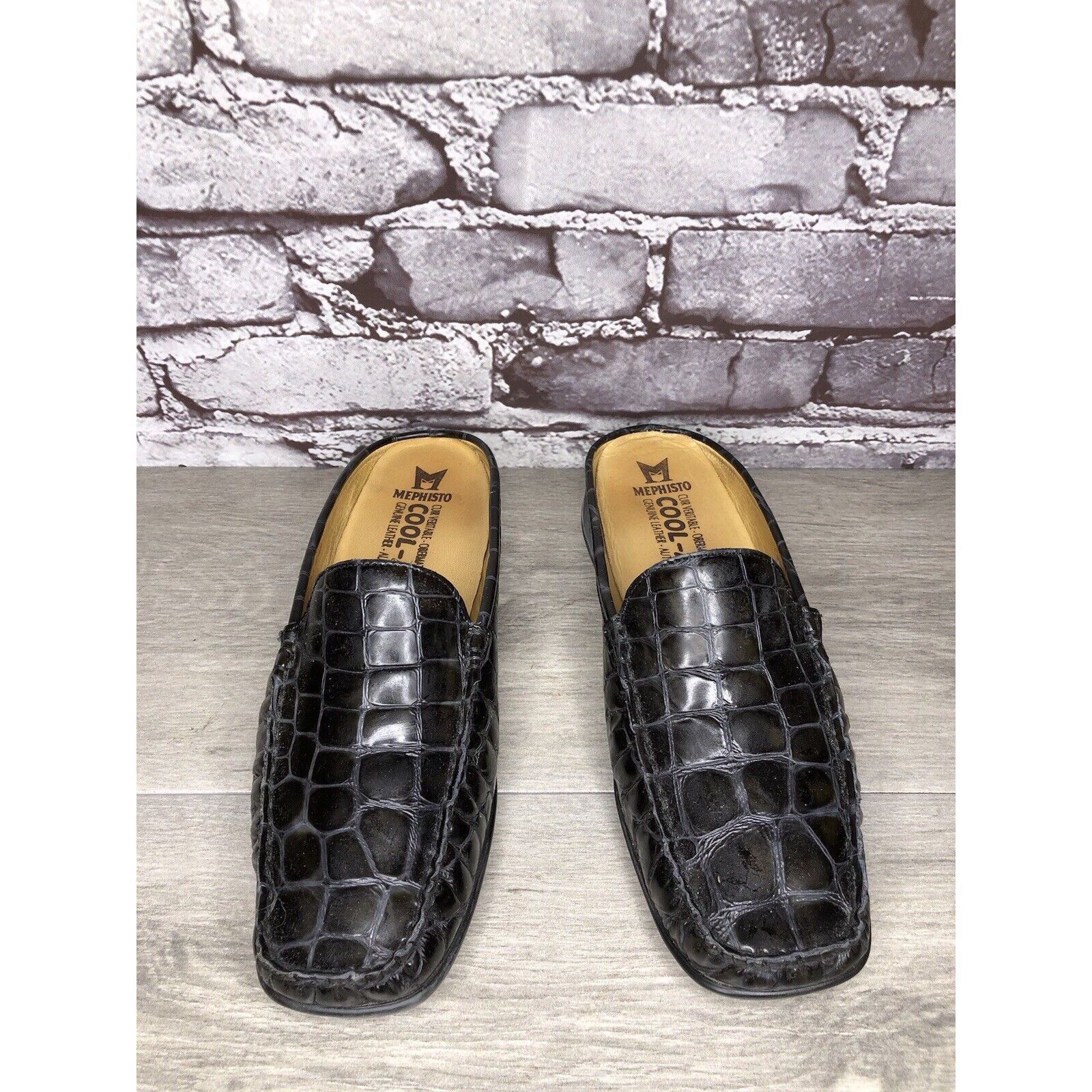 Mephisto Mephisto Black Patent Leather Crocometal Croc Print Mules Sh Size US 8 / IT 38 - 2 Thumbnail
