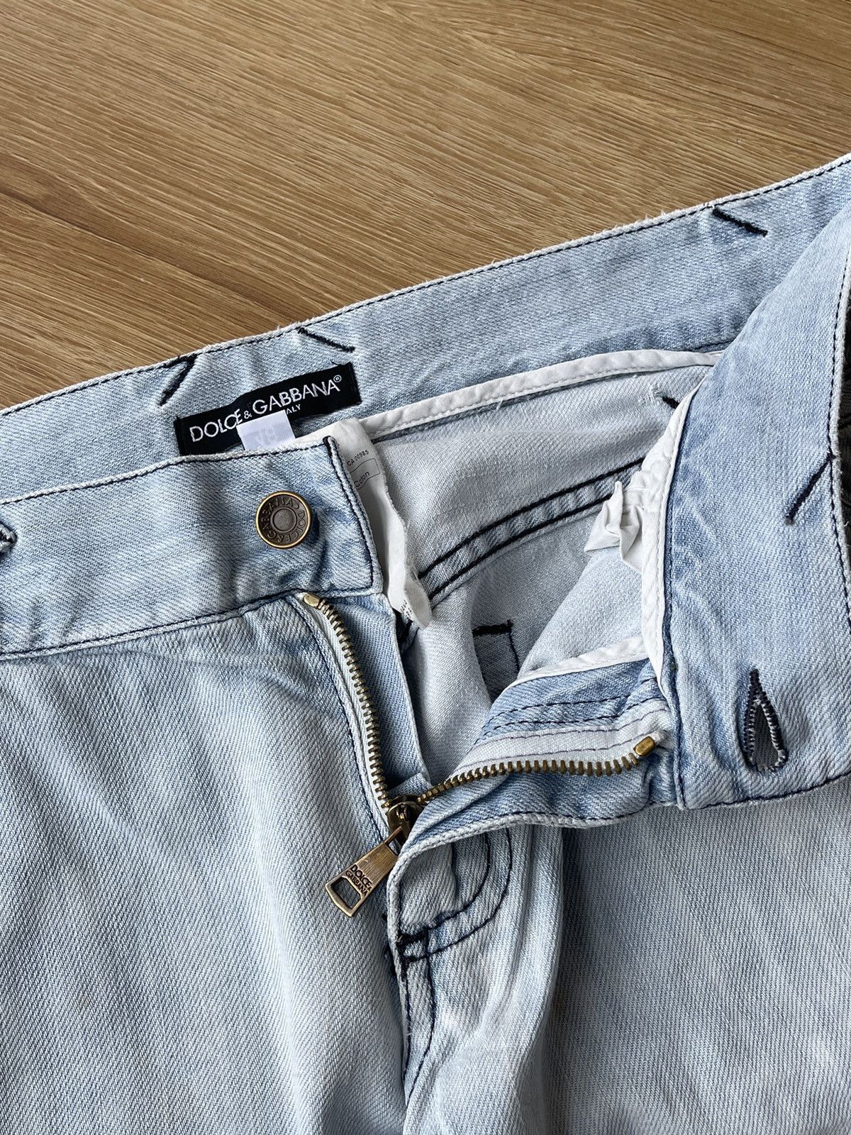 Dolce & Gabbana Dolce & Gabbana Archive Y2K Light Wash Straight Denim Jeans Size US 32 / EU 48 - 10 Thumbnail