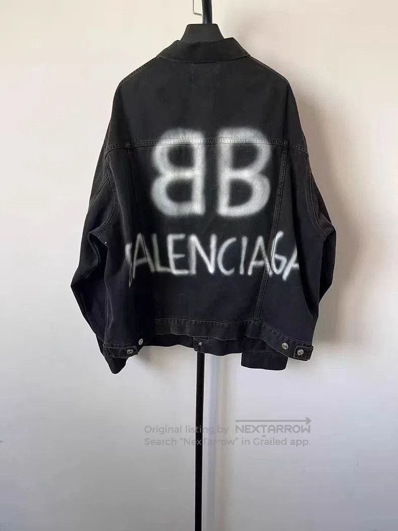 Balenciaga Balenciaga BB Graffiti Denim Jacket. Size US S / EU 44-46 / 1 - 1 Thumbnail